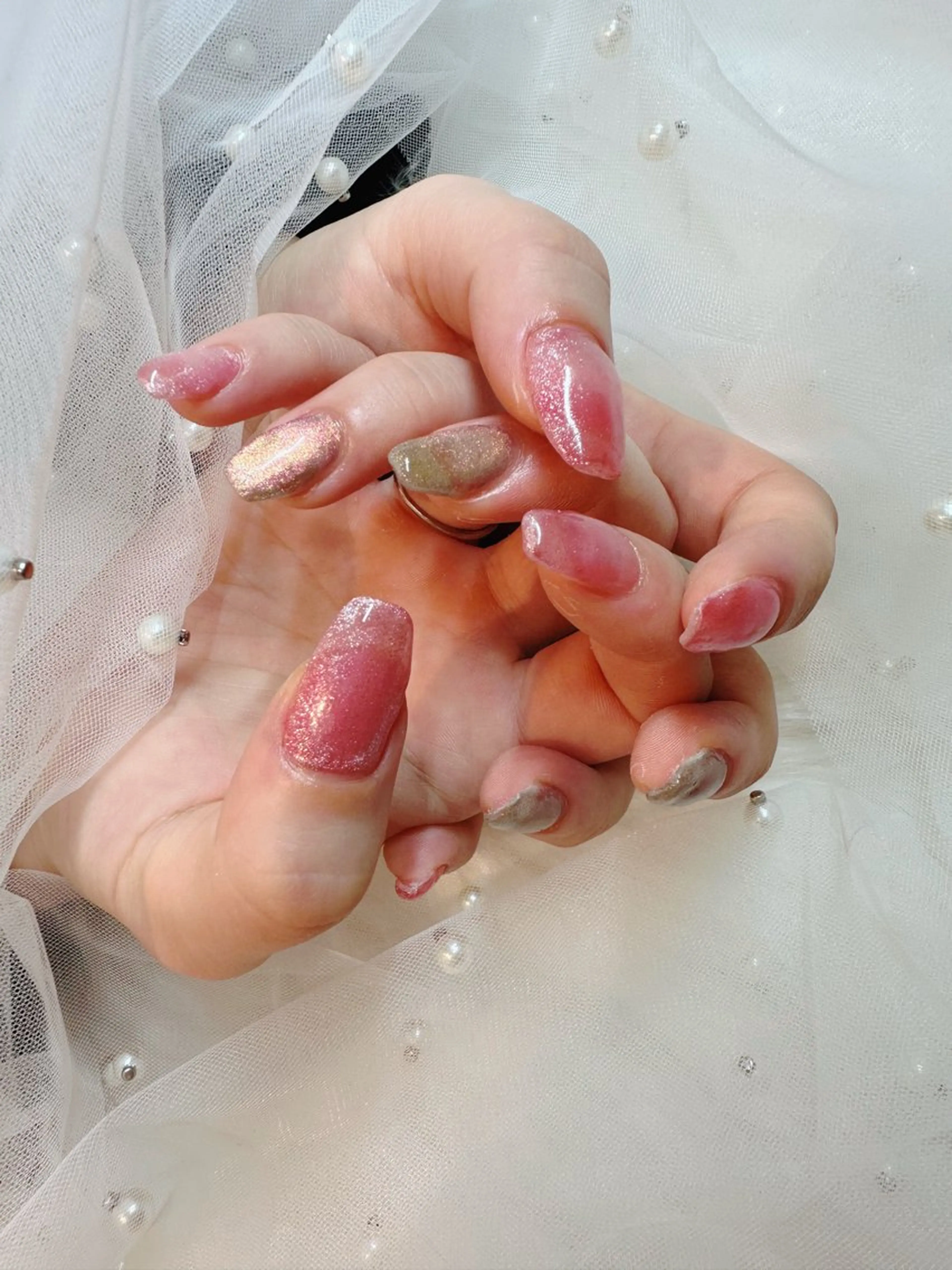 ネイル グリーン マグネットネイル ピンク 春ネイル cres nail(スクールW内)所属・Sei | cres nailのネイルデザイン