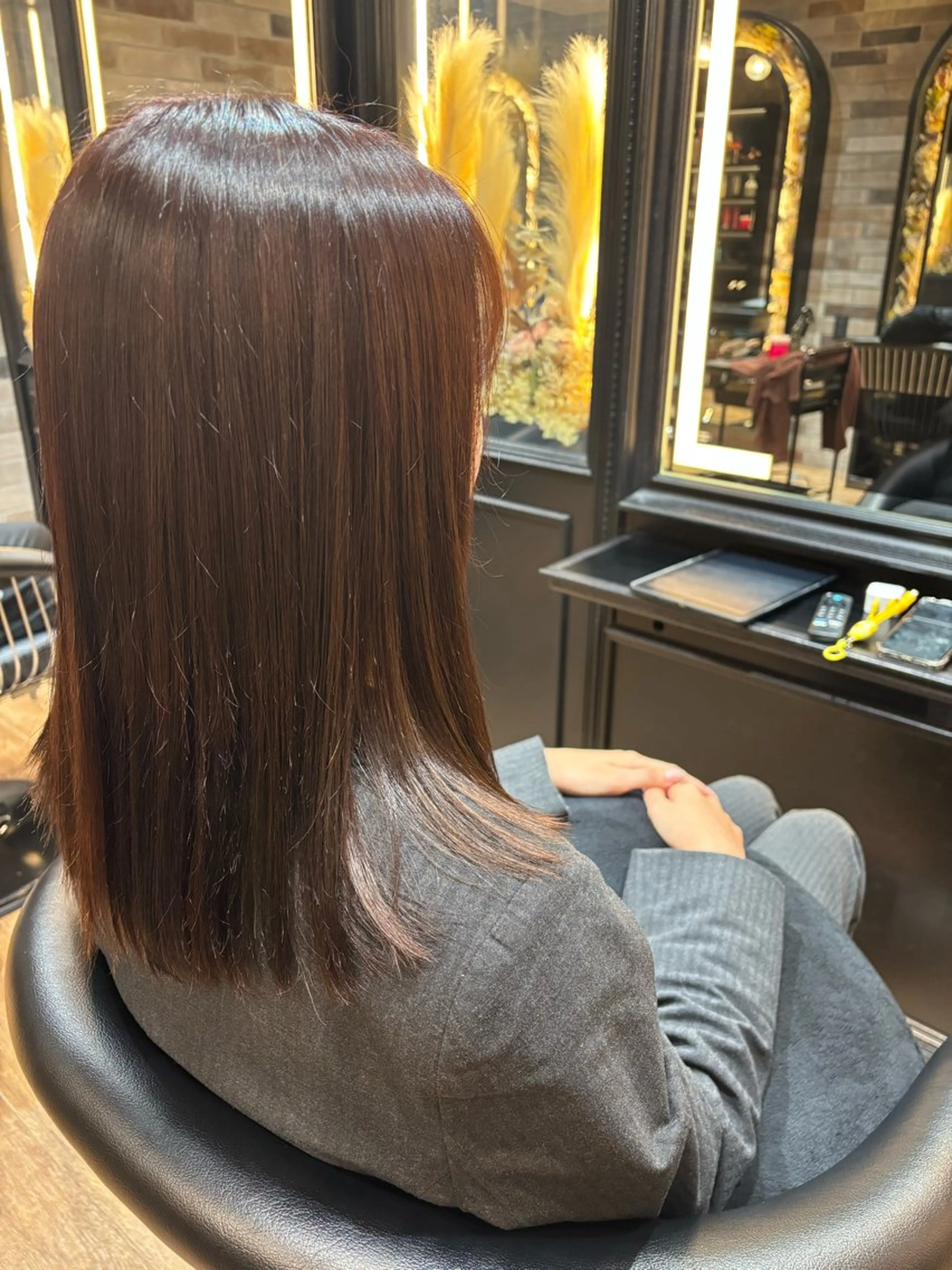 ミディアム カラー ブラウンカラー ピンクカラー ピンクブラウン トリートメント ⭐️shoko⭐️ LUCIE立川のヘアスタイル