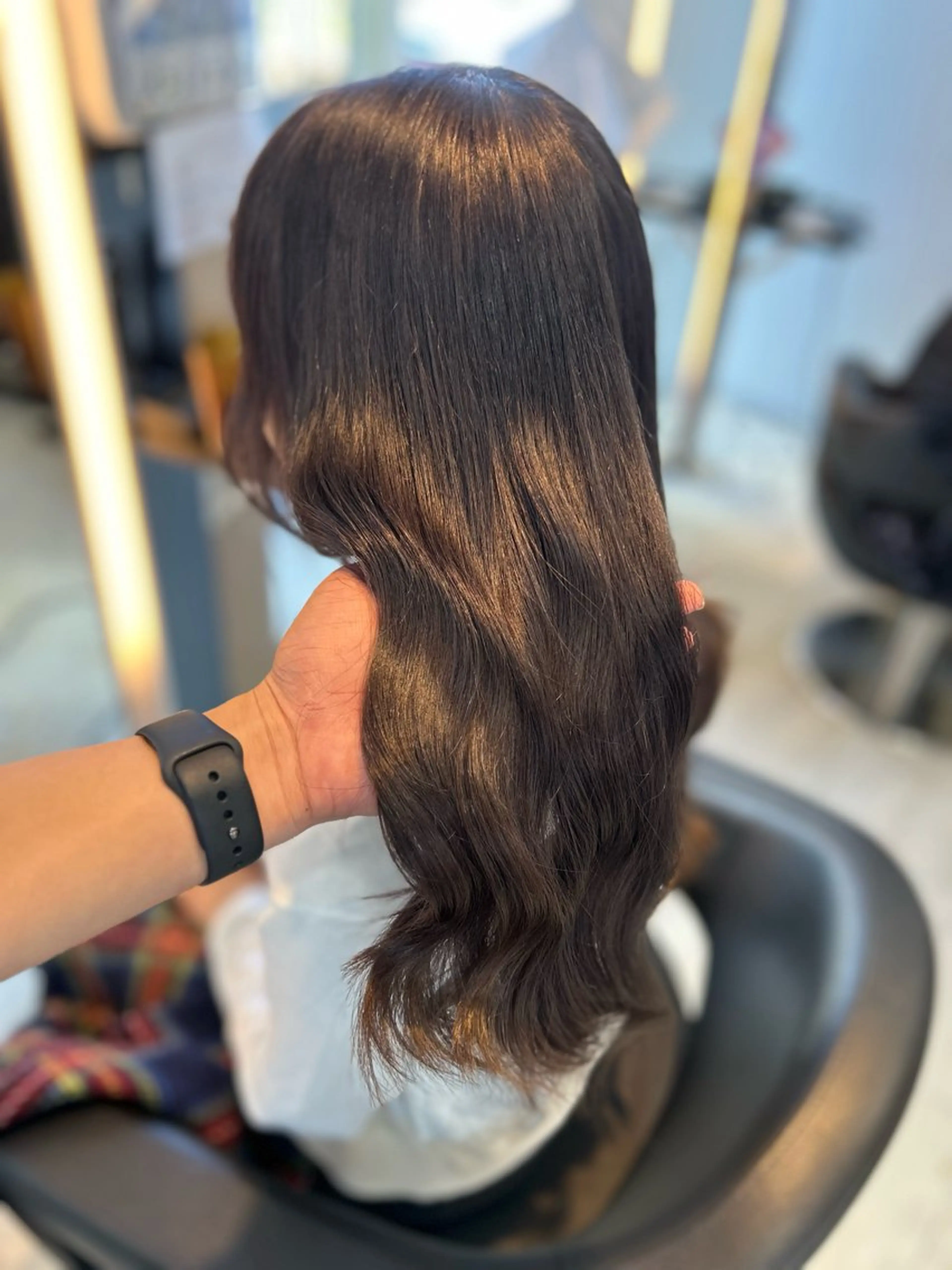 ロング カラー ブリーチ 透明感カラー ラベンダーカラー ラベンダーグレー カット ヘアカラー トリートメント 有働由良／ハイトーン ／韓国メンズヘアのヘアスタイル