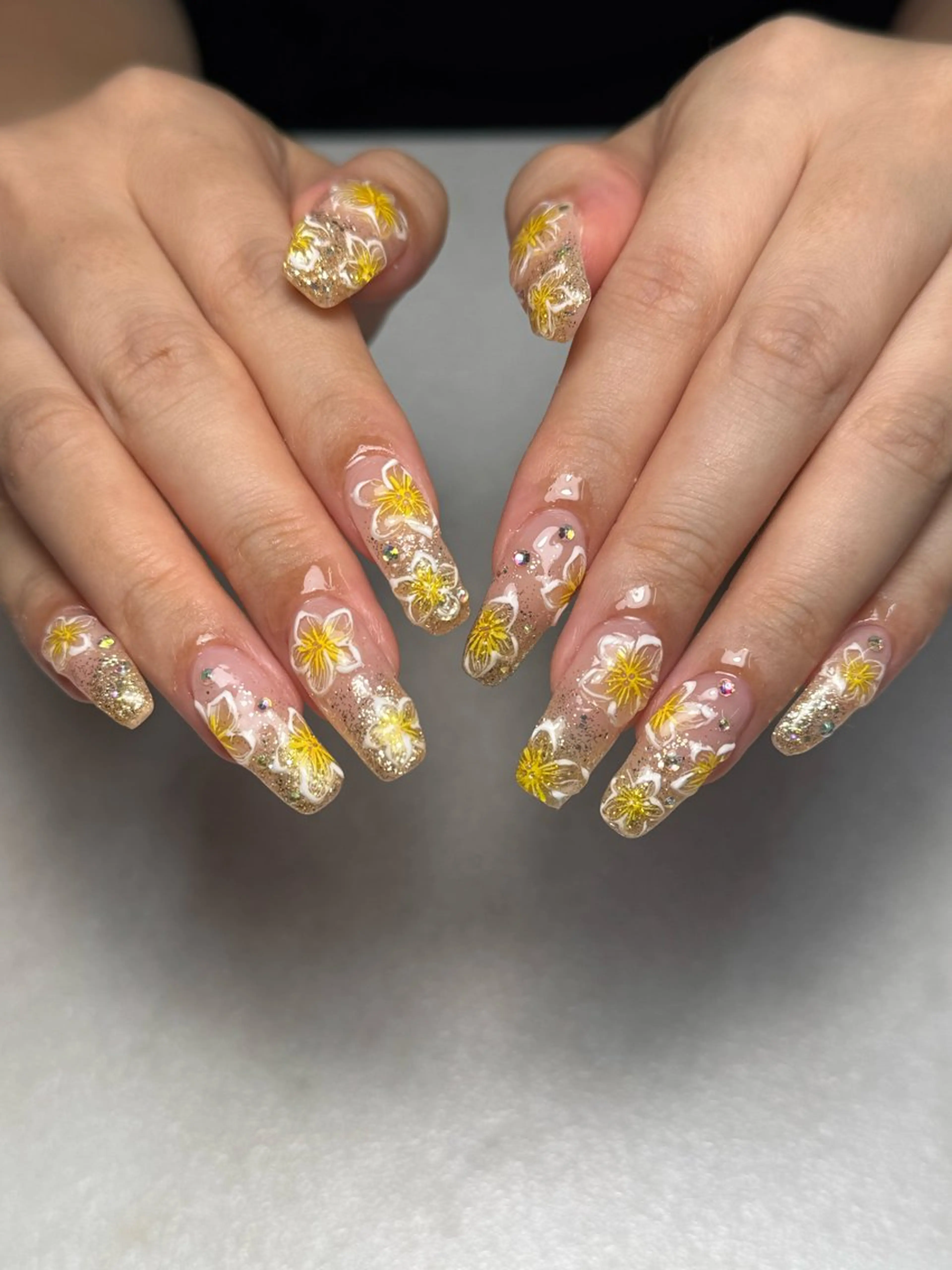 ネイル 🐈‍⬛ Minamiのネイルデザイン