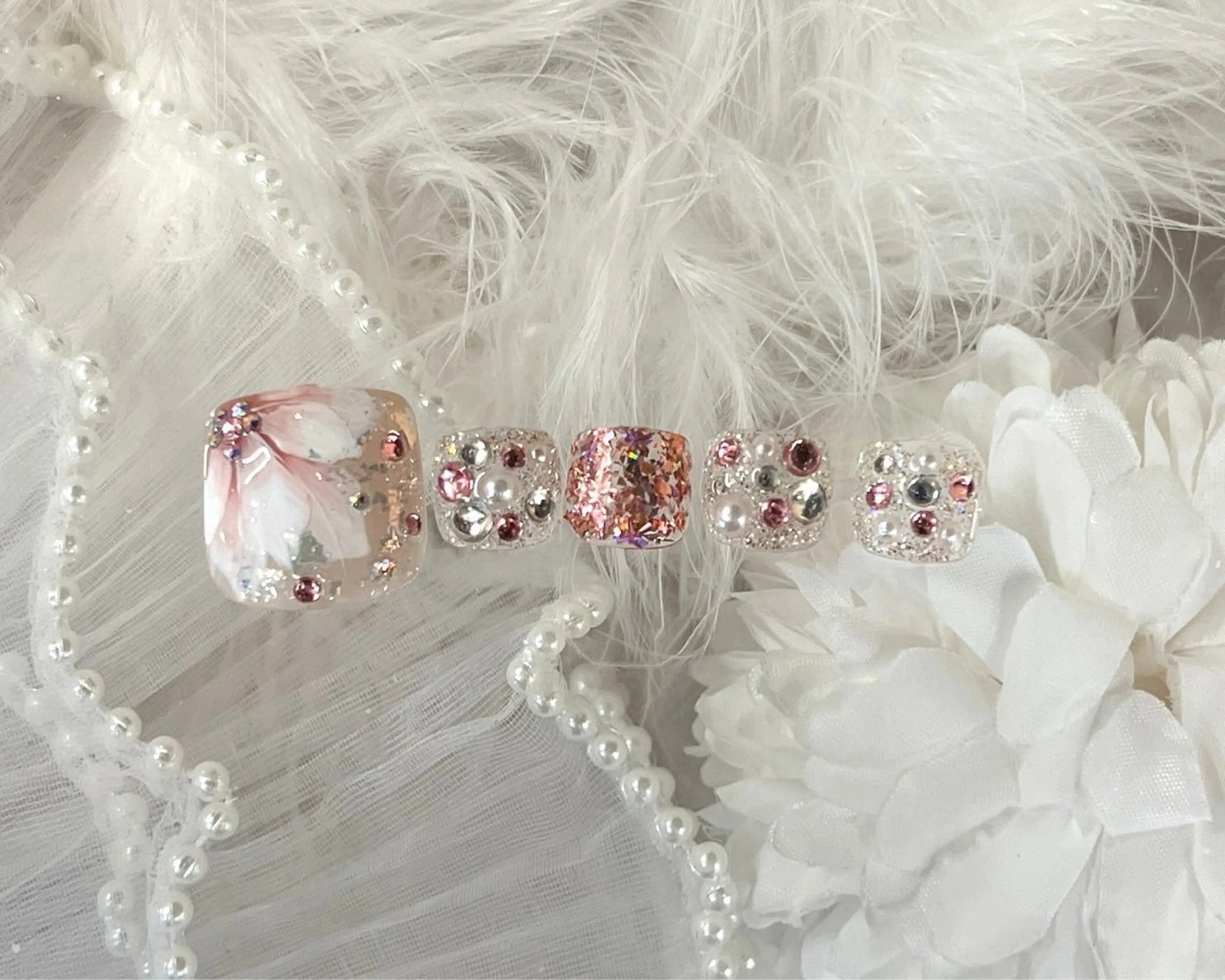 ネイル アートネイル フラッシュネイル フラワーネイル ジェルネイル ガーリー フットネイル Puti nailのネイルデザイン