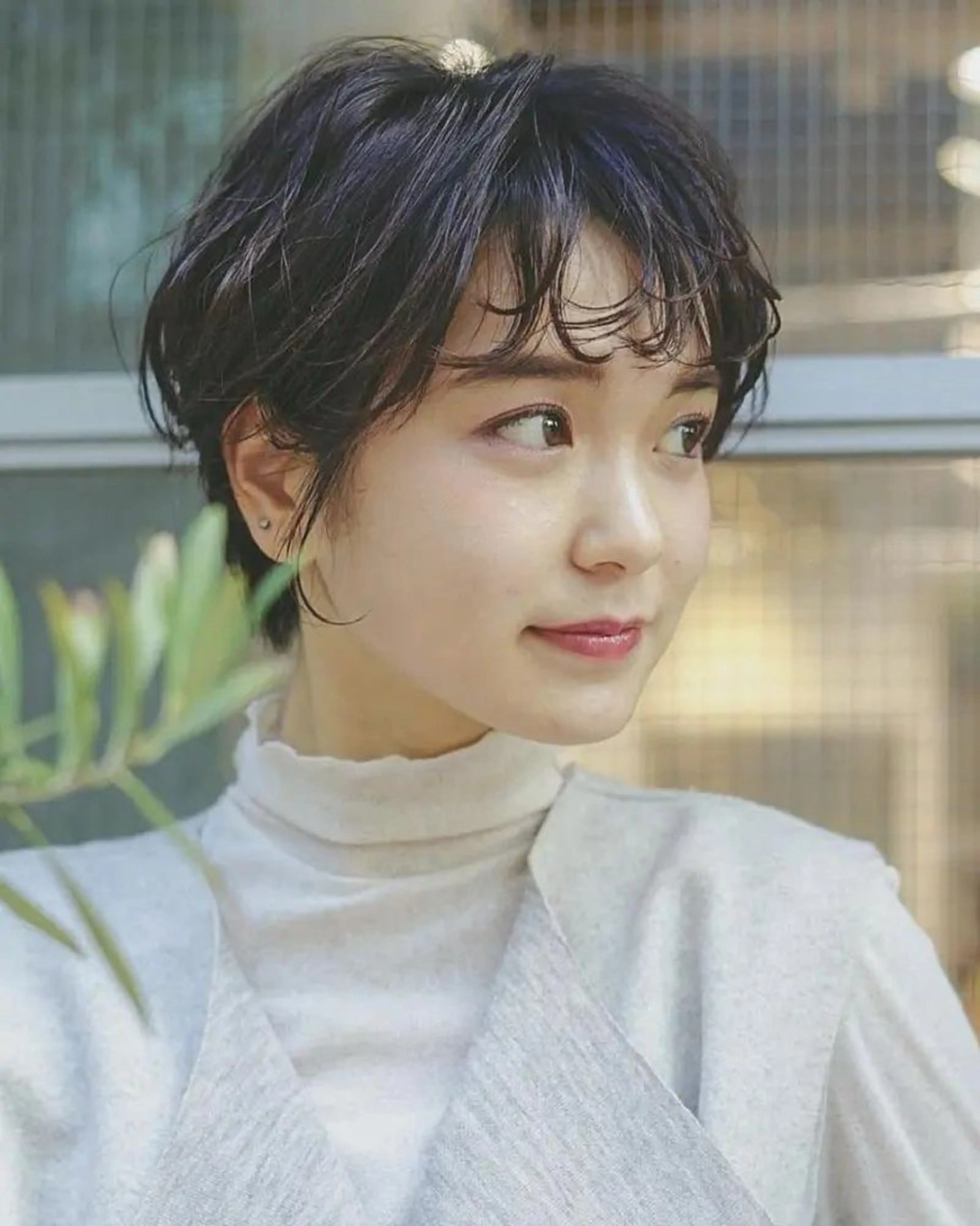 ショート パーマ 白岩 君予のヘアスタイル