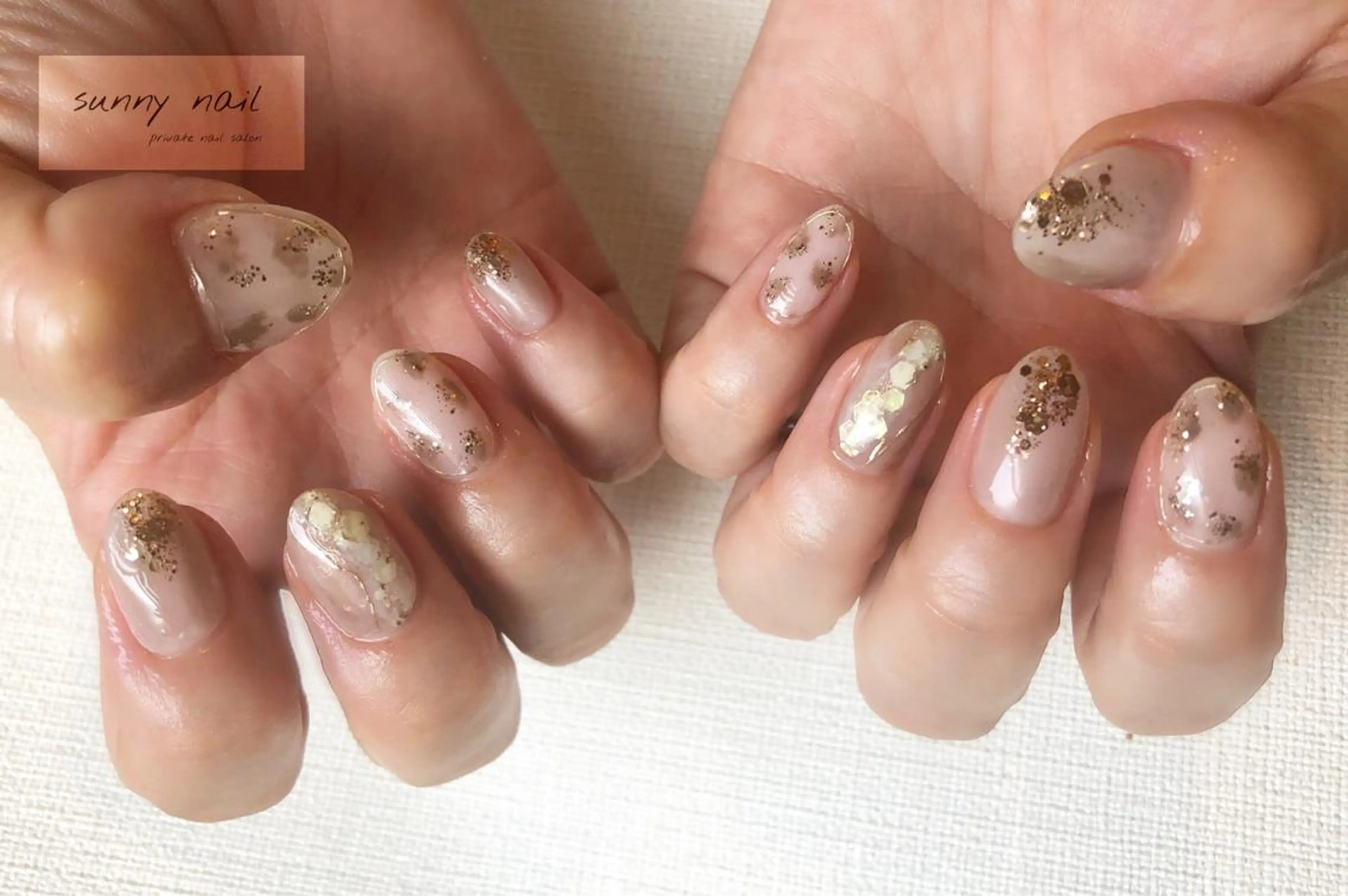 ネイル アートネイル ジェルネイル ゴールド ミラーネイル ニュアンスネイル sunny nailのネイルデザイン