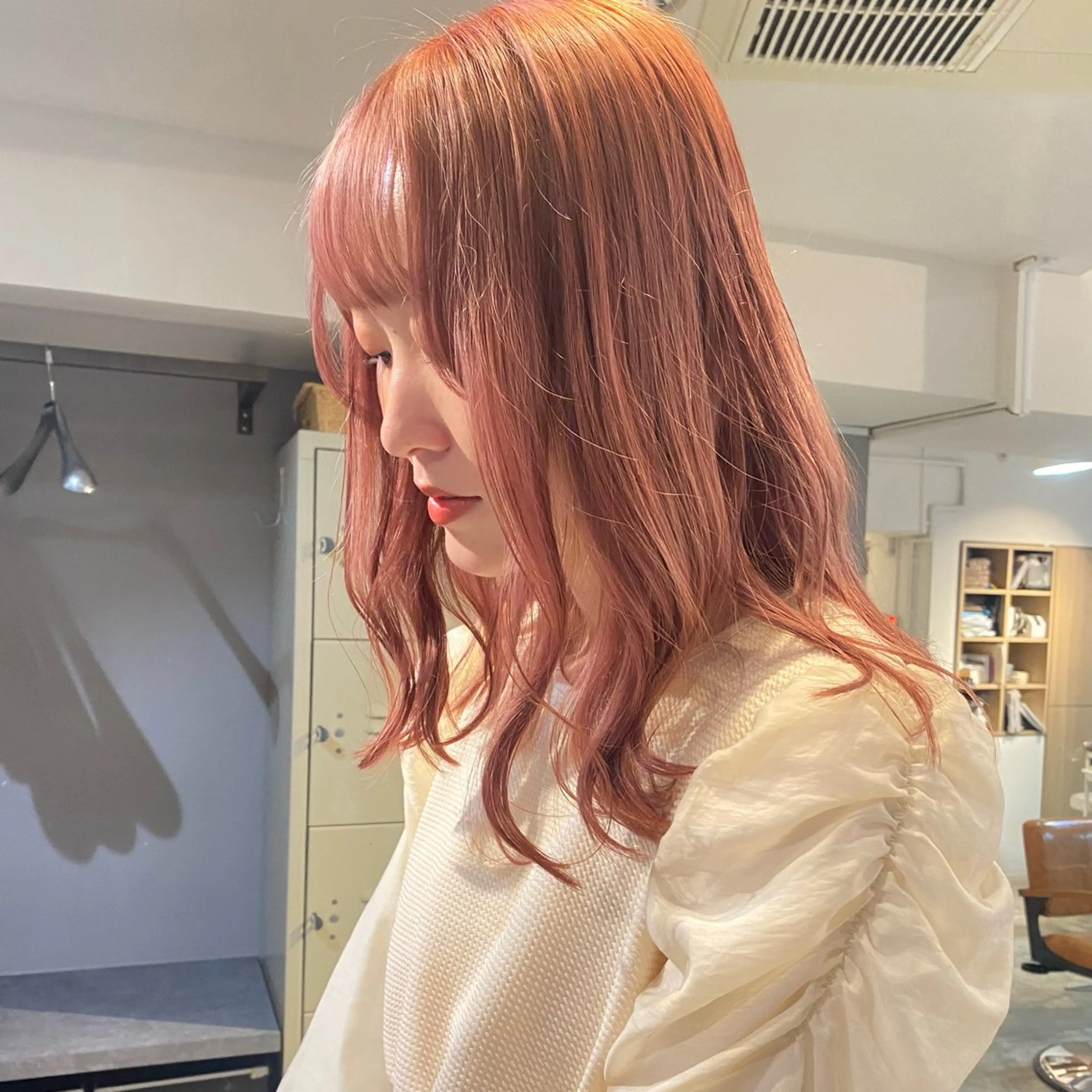 ミディアム カラー ベージュカラー ブリーチ ケアブリーチ ハイトーンカラー ピンクカラー ブリーチなしベージュ カラー✨Takeのヘアスタイル