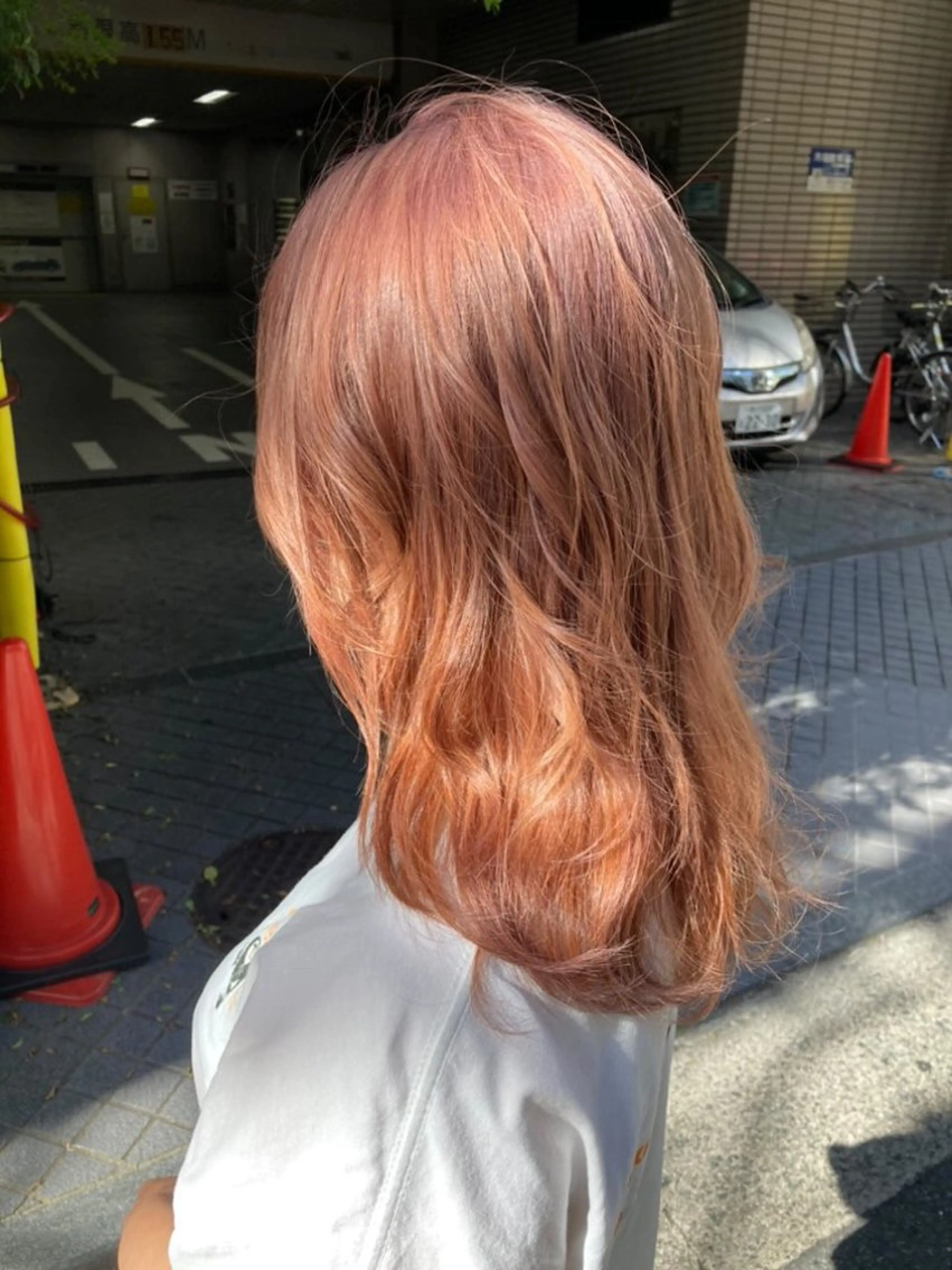 カラー ヘアカラー トリートメント しおり🍬 KOKORO🤍のヘアスタイル