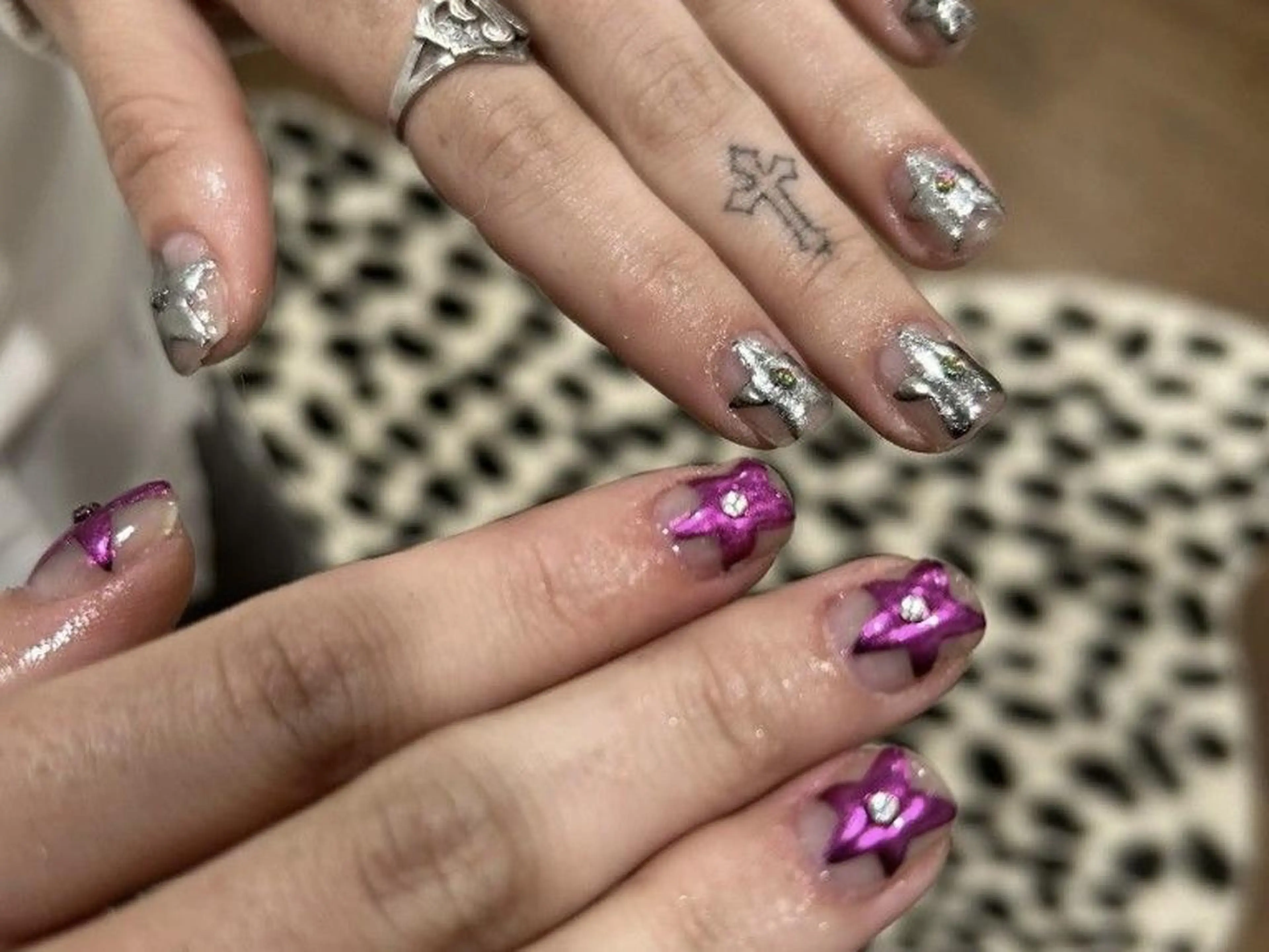 ネイル ハンドネイル na🎀🎀na ちゅるちゅるのネイルデザイン