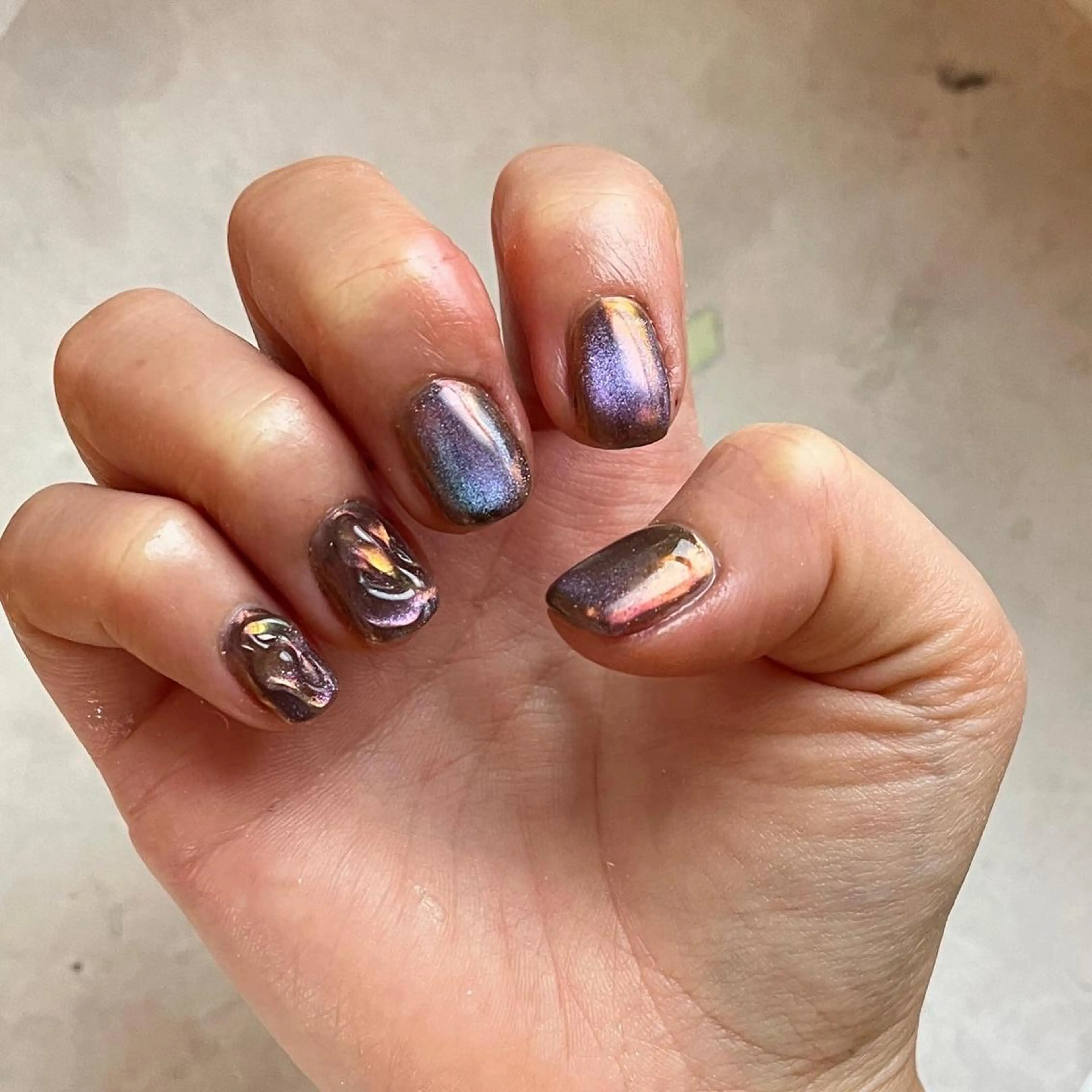 ネイル マグネットネイル ミラーネイル フリーランス¨̮⃝ ネイリストOKADAのネイルデザイン