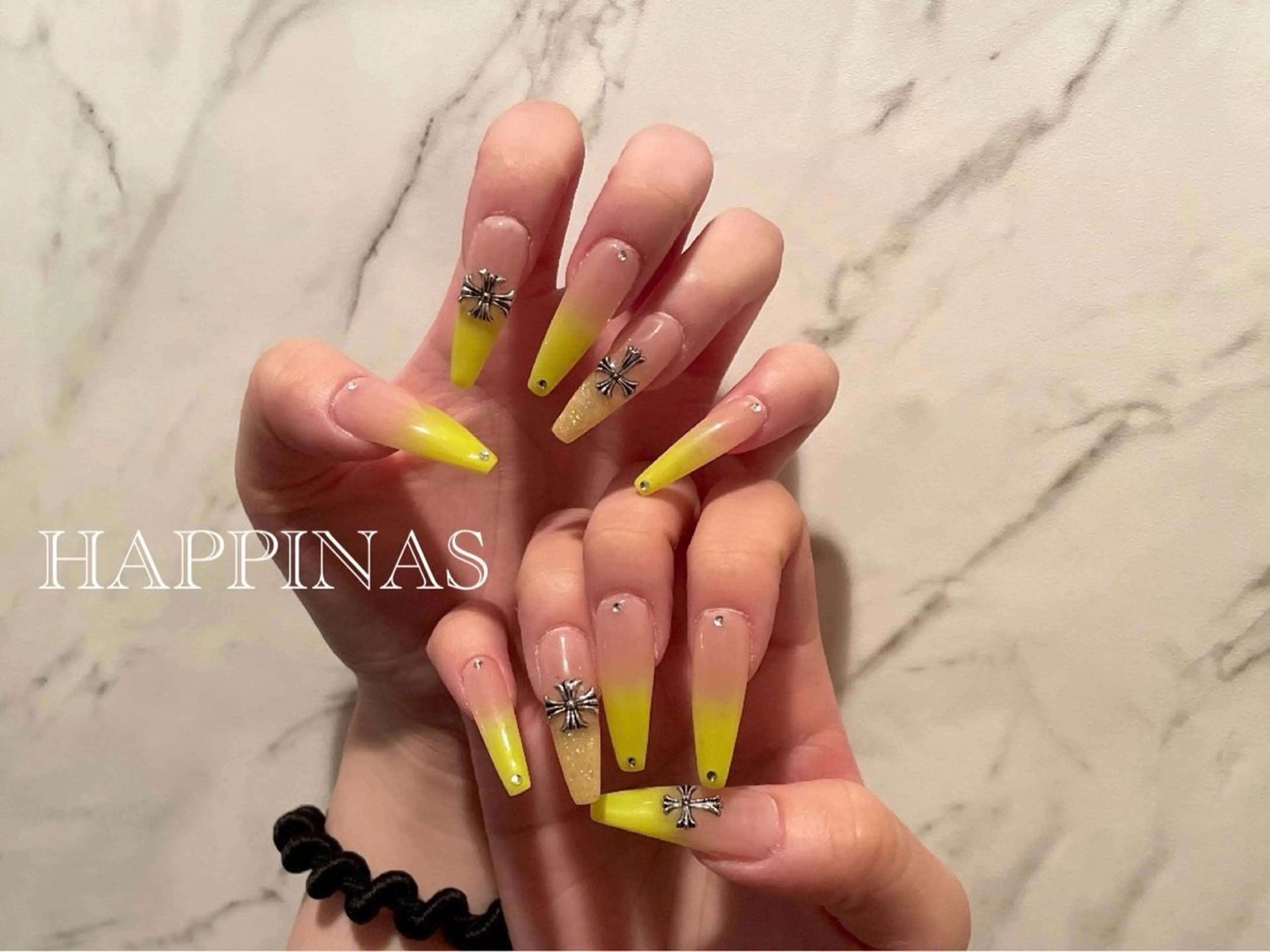 ネイル グラデーション ロングネイル スカルプネイル 夏ネイル ハンドネイル HAPPINAS くるみのネイルデザイン