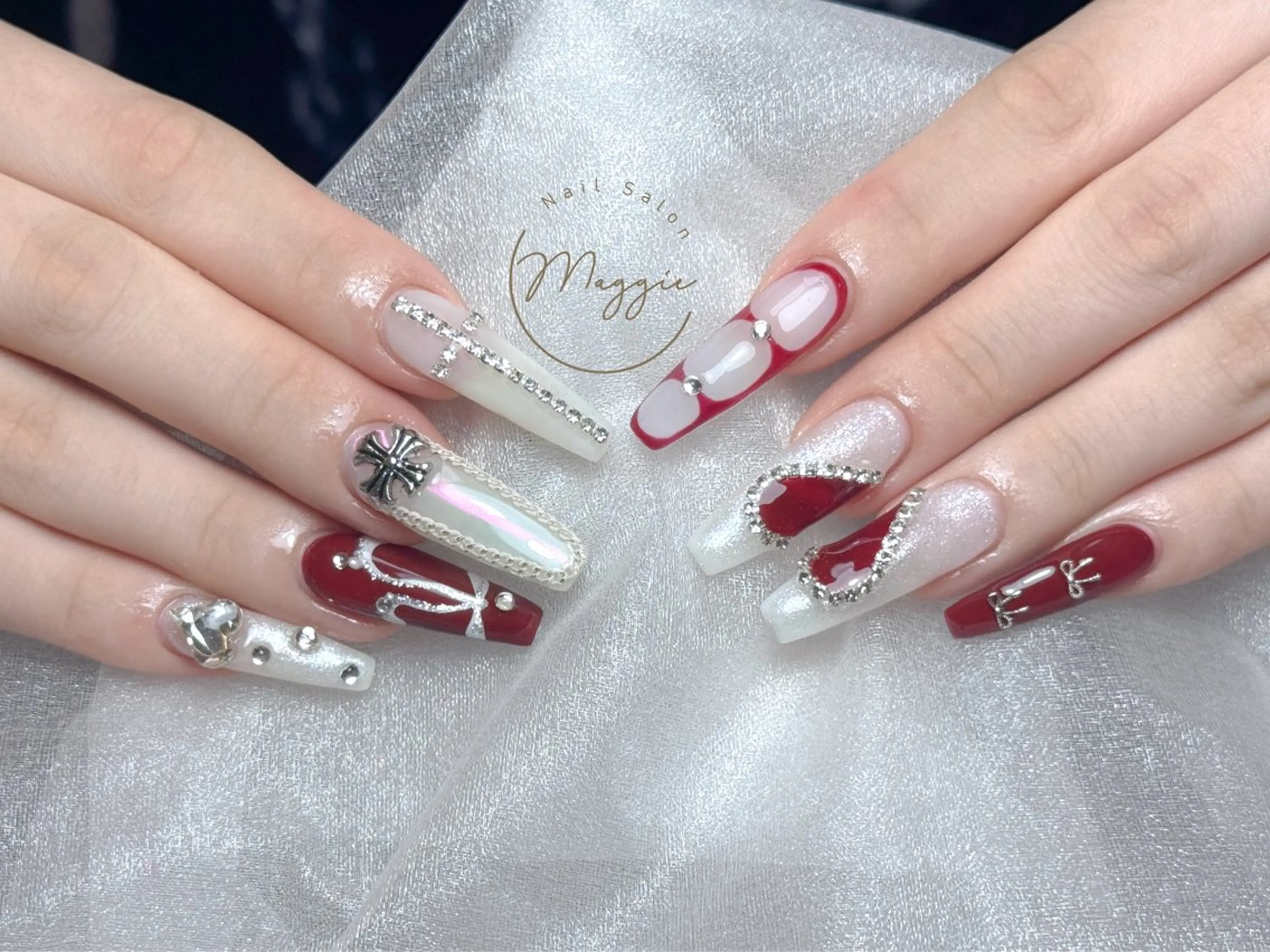 ネイル Maggie Nail🦩のネイルデザイン