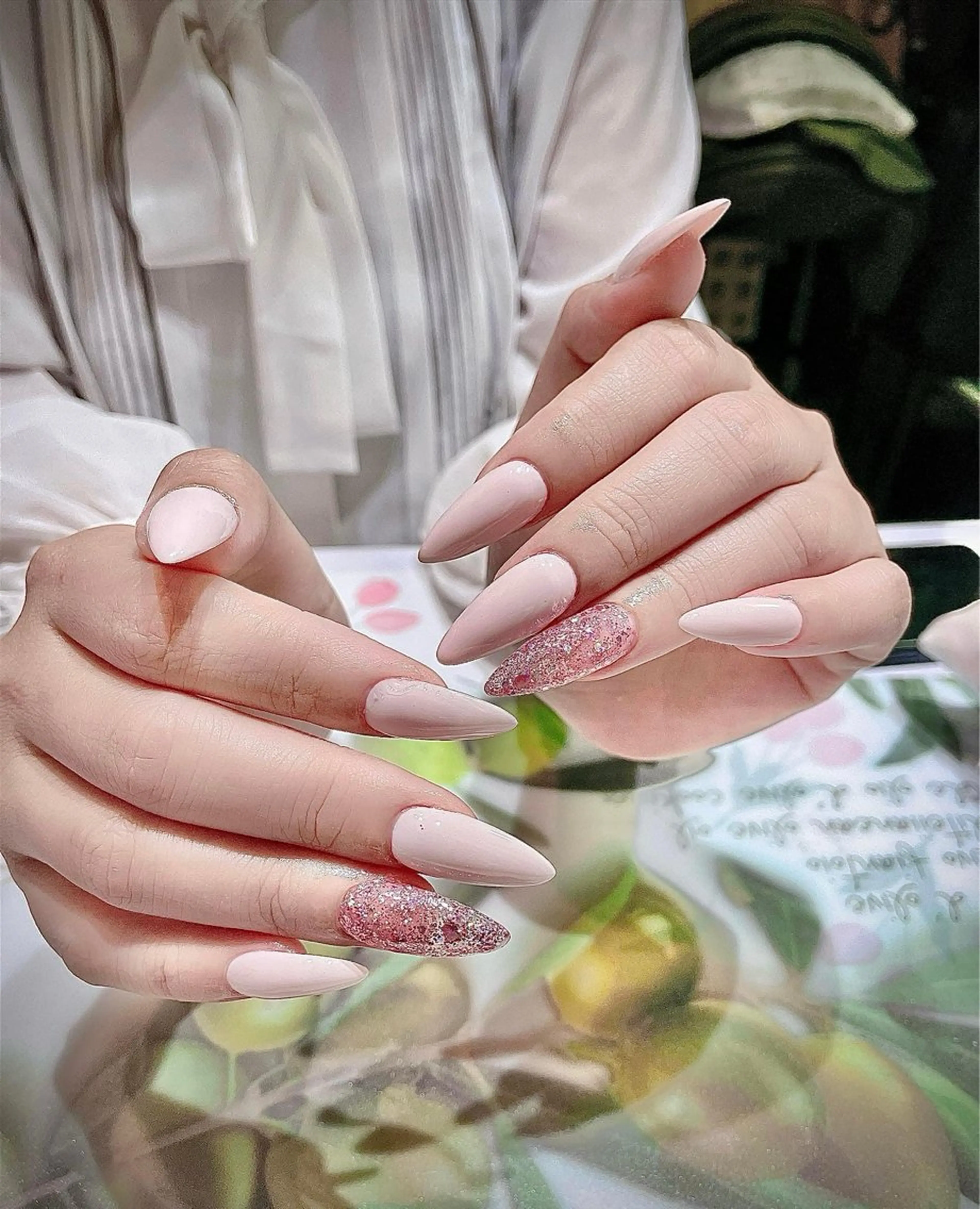 ネイル ハンドネイル RosyBeauty Salonのネイルデザイン