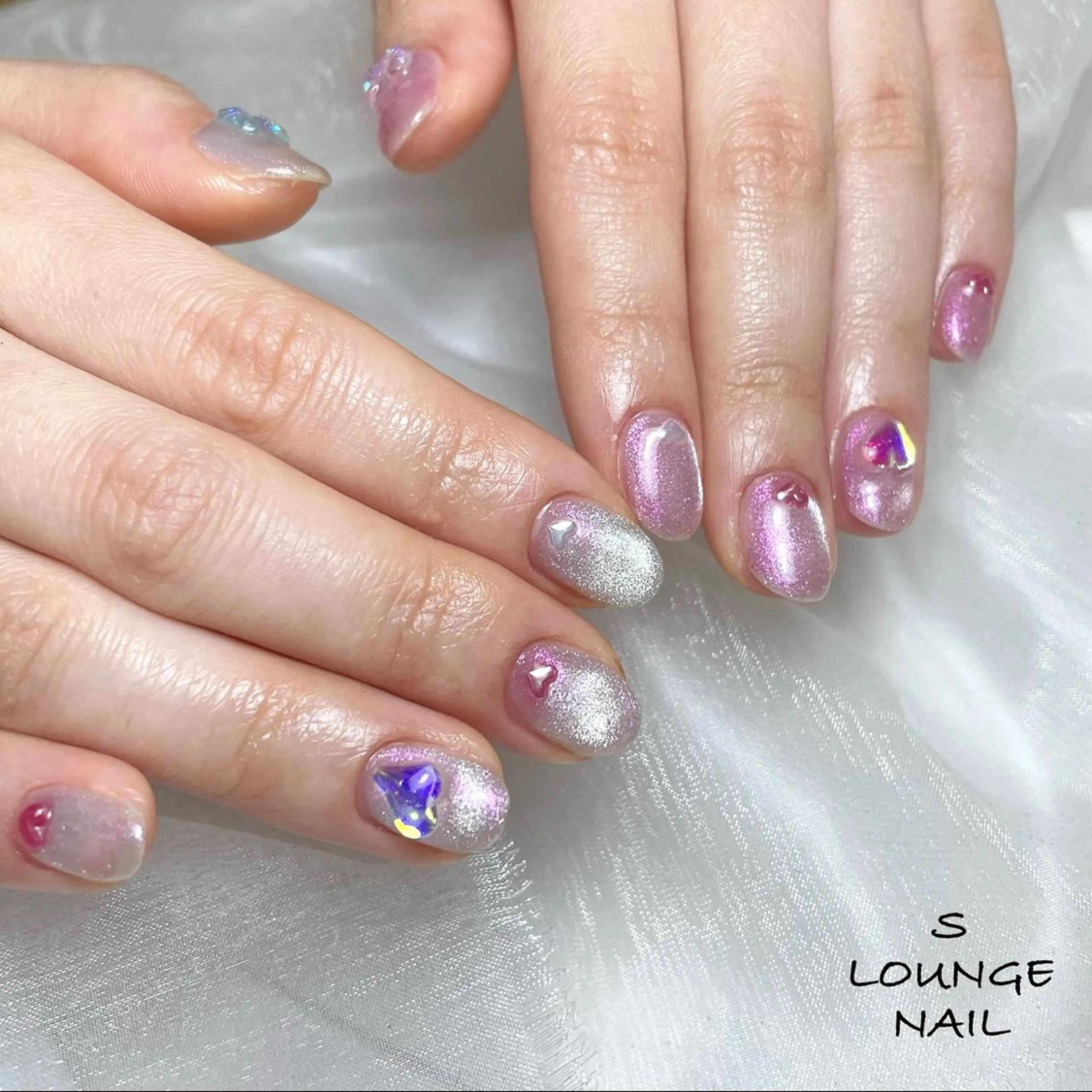 ネイル ハート マグネットネイル ハンドネイル フットネイル S LOUNGE NAIL所属・パーツたくさん🍓 SUMIのネイルデザイン