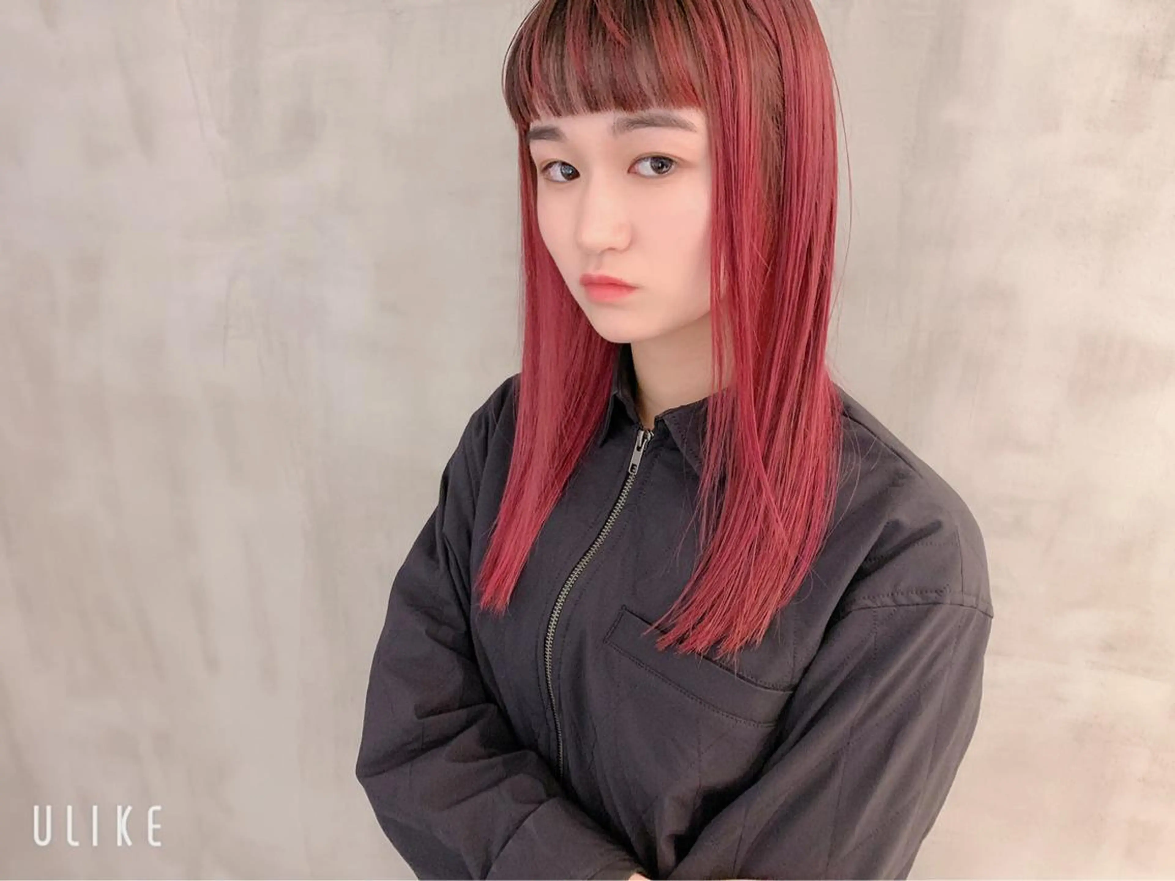 ロング カラー 鈴木 美紅のヘアスタイル