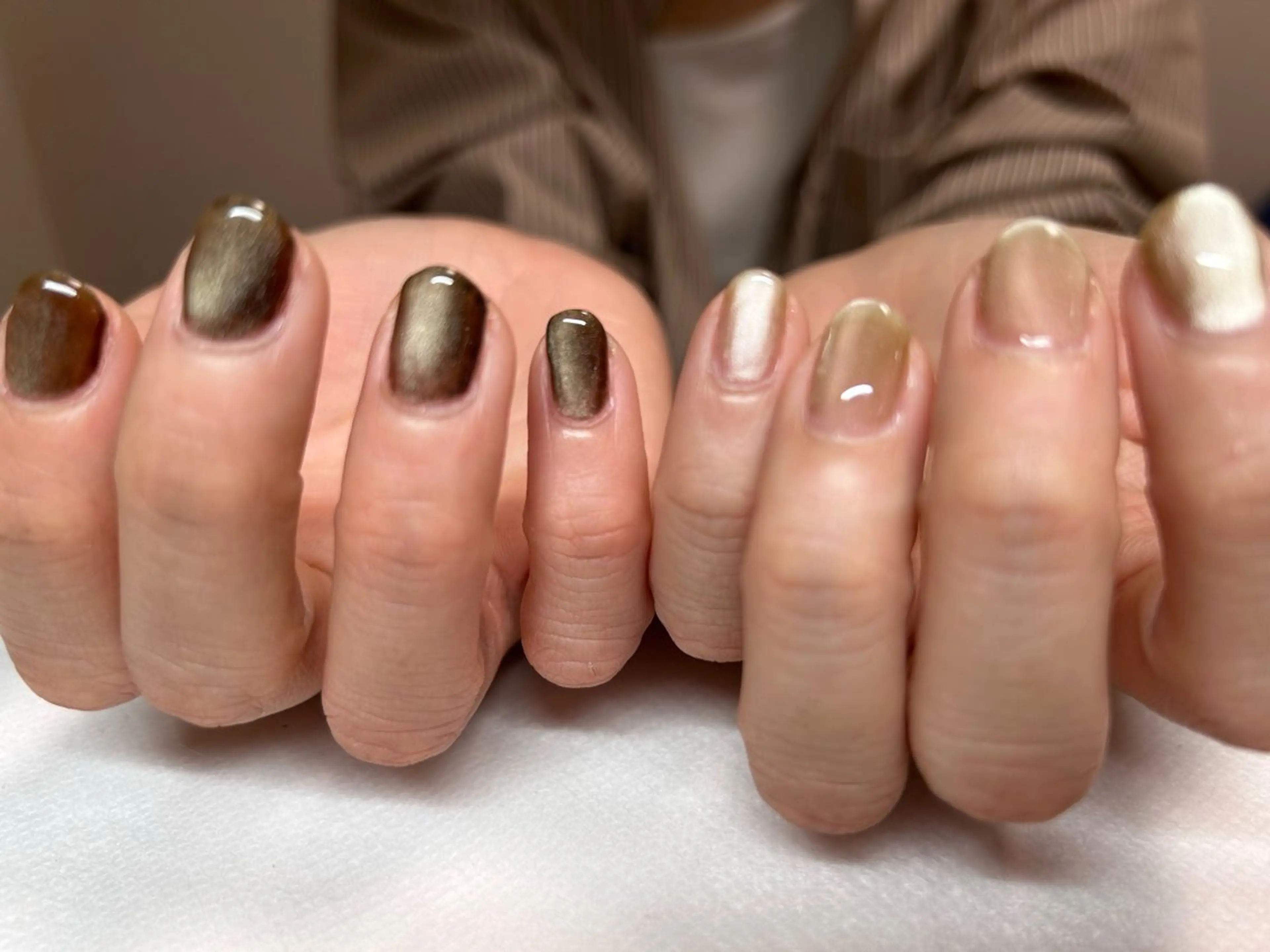 ネイル マグネットネイル Bell Nailのネイルデザイン