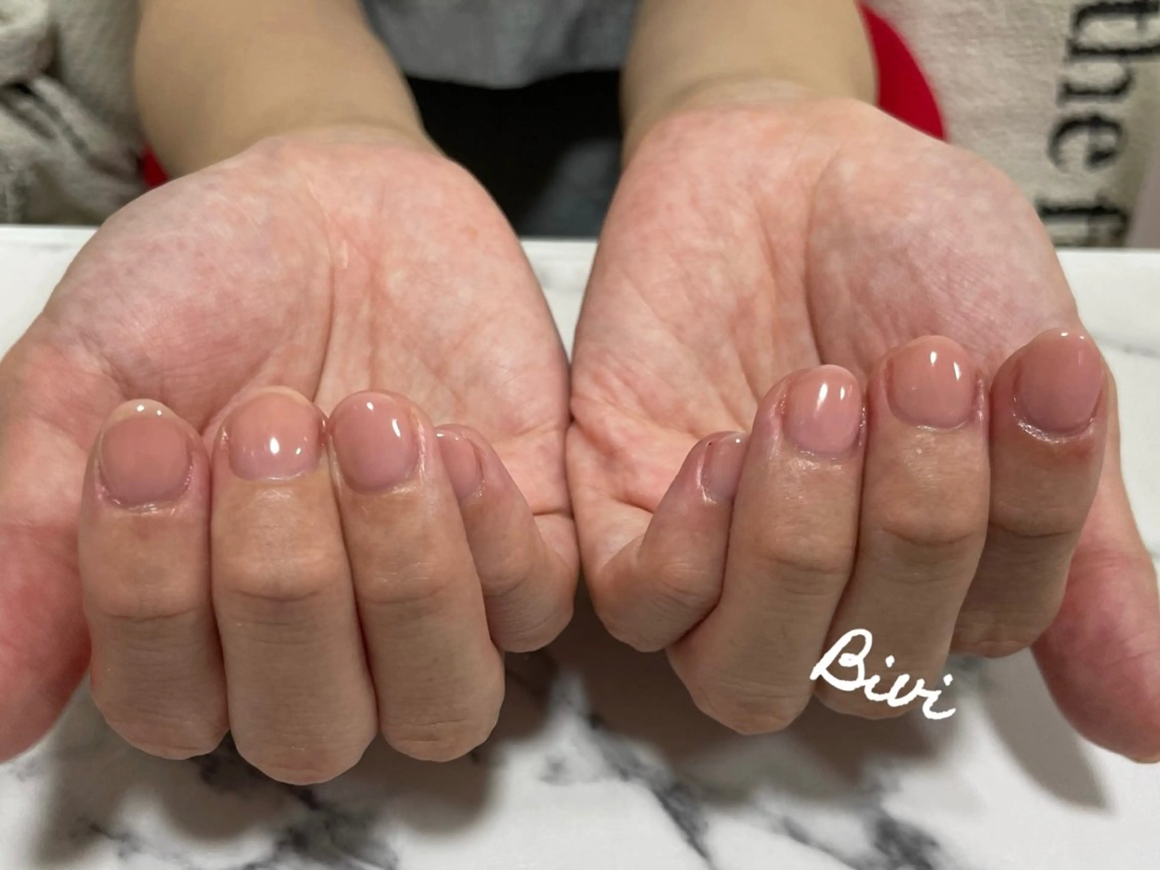 ネイル アートネイル フラッシュネイル ラメ(グリッター) シルバー スクエアネイル ♡Bivi♡自爪に 優しいネイルサロンのネイルデザイン