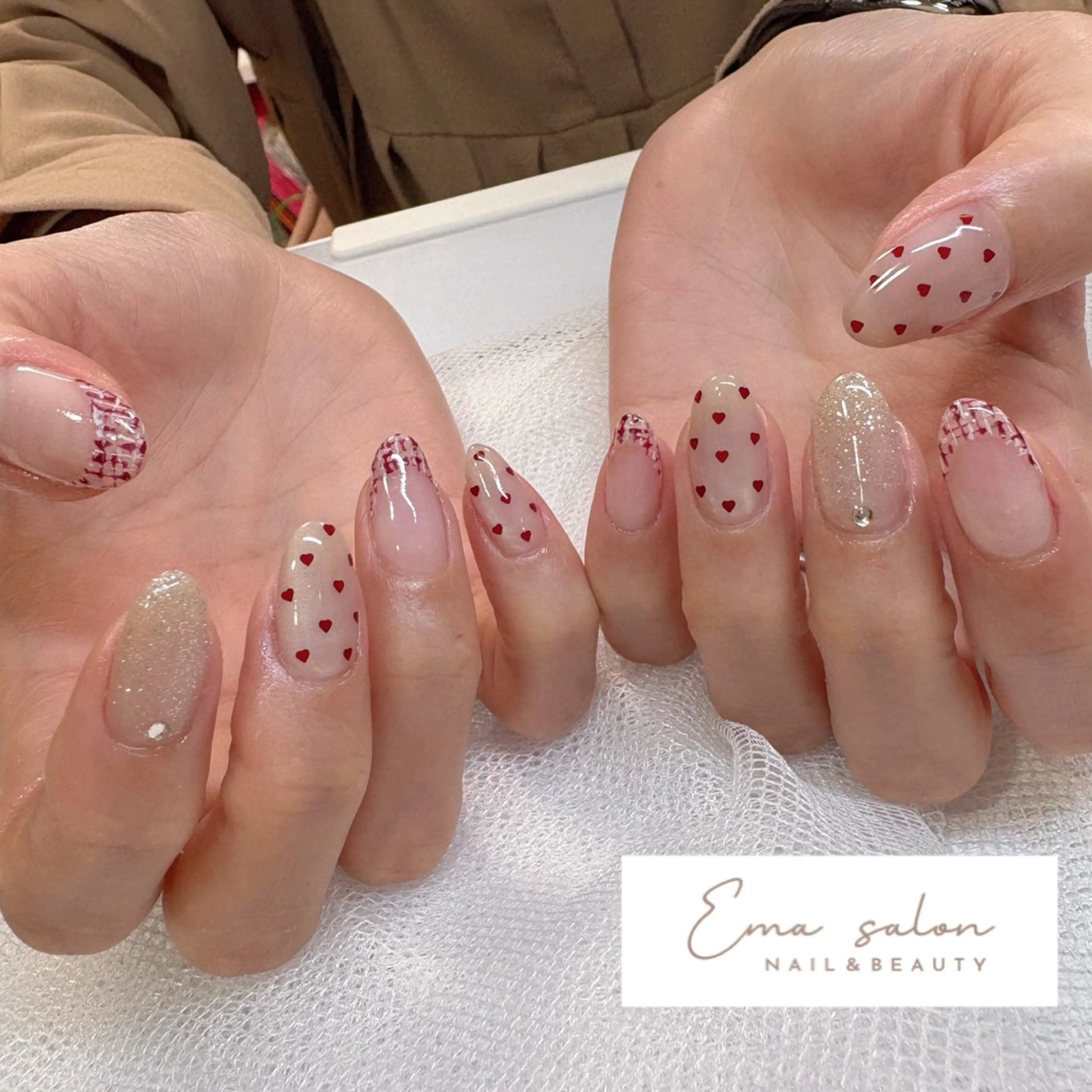 ネイル ハンドネイル Ema salon satomiのネイルデザイン