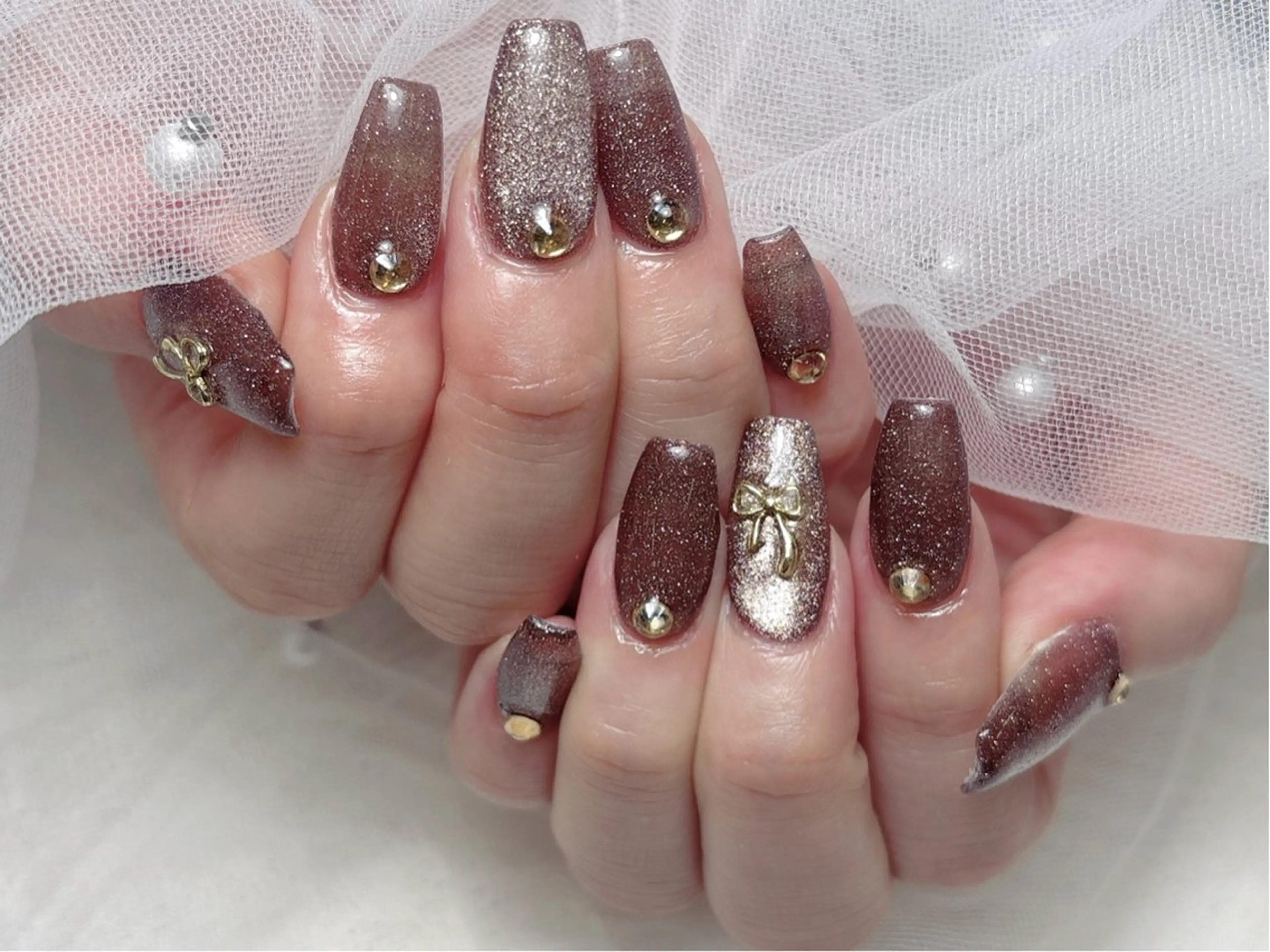 ネイル ジェルネイル 韓国ネイル マグネットネイル 持ち込み ワンカラーネイル ハンドネイル R1🎀Nail💕 池袋東口店のネイルデザイン
