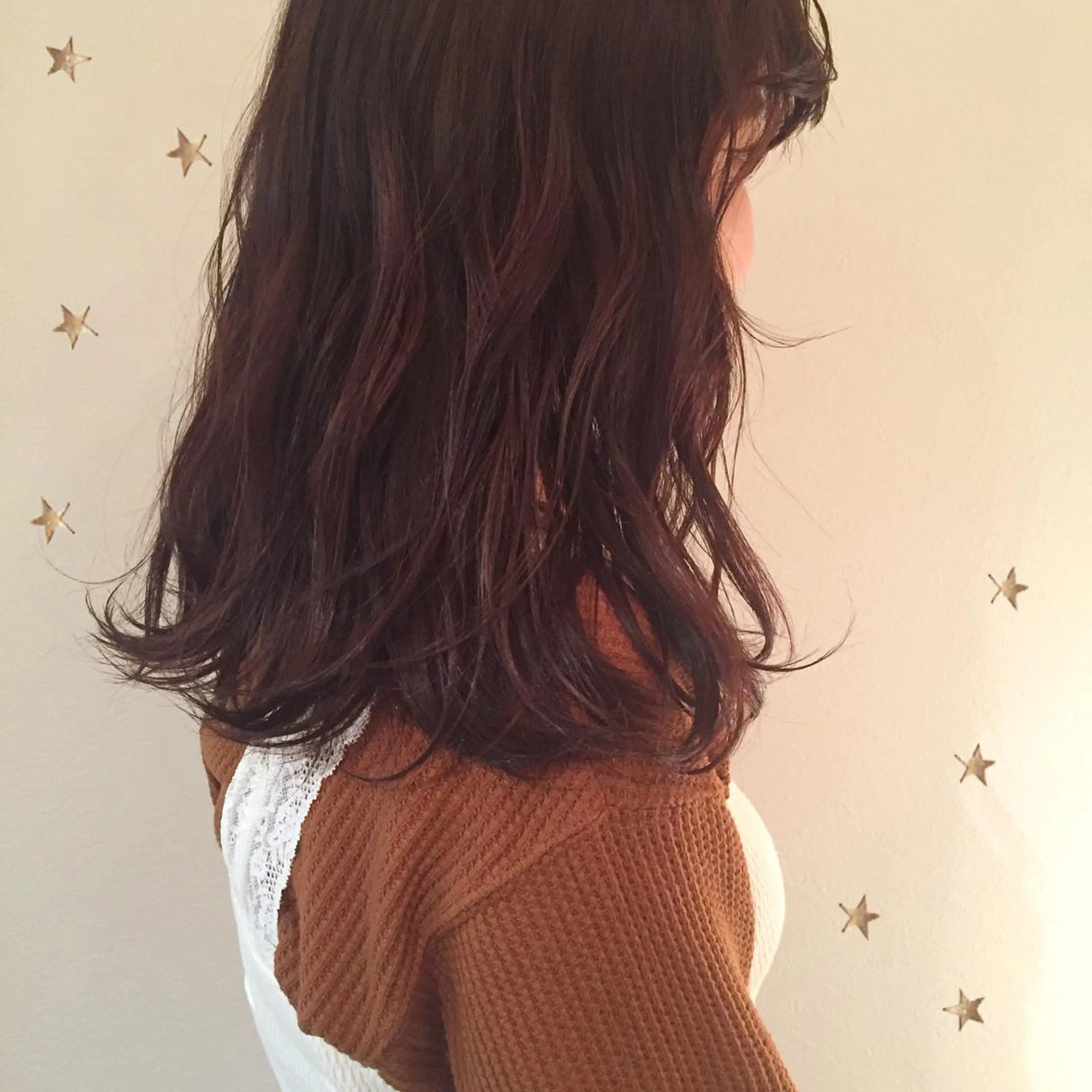 ミディアム 市川 千夏のヘアスタイル