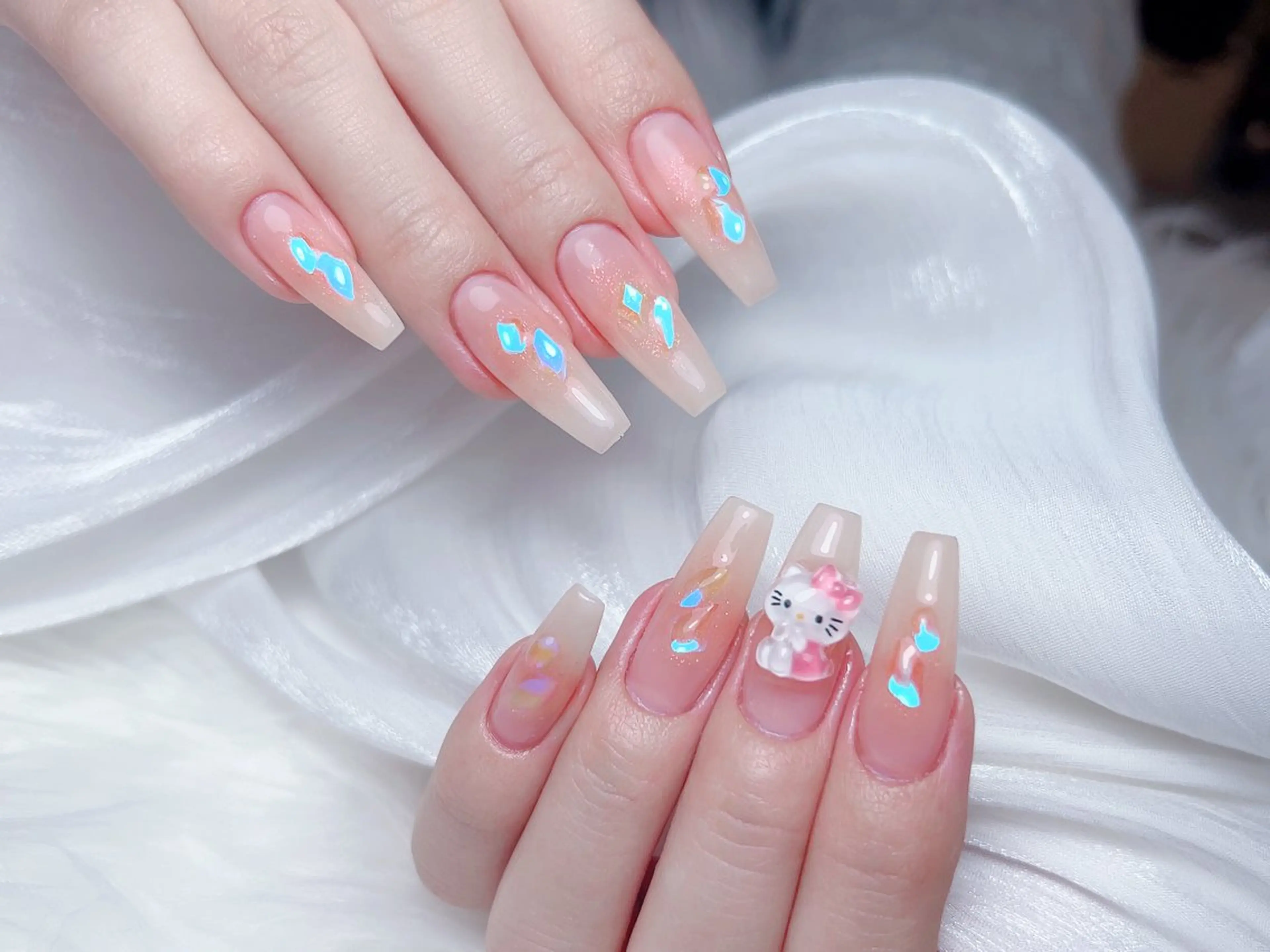 ネイル ハンドネイル M🌷nail 長さだし専門店のネイルデザイン