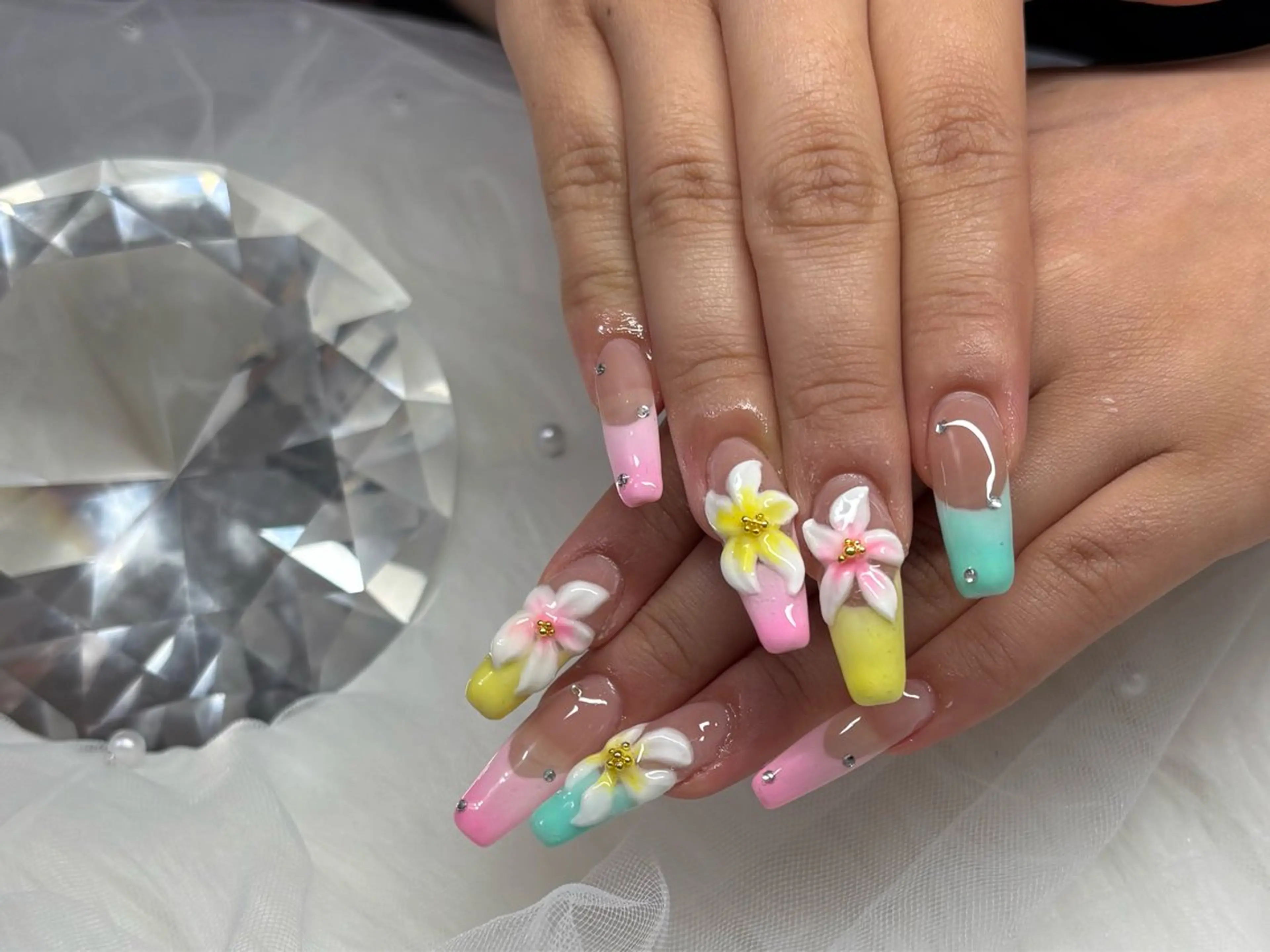 ネイル ANELA サクラのネイルデザイン