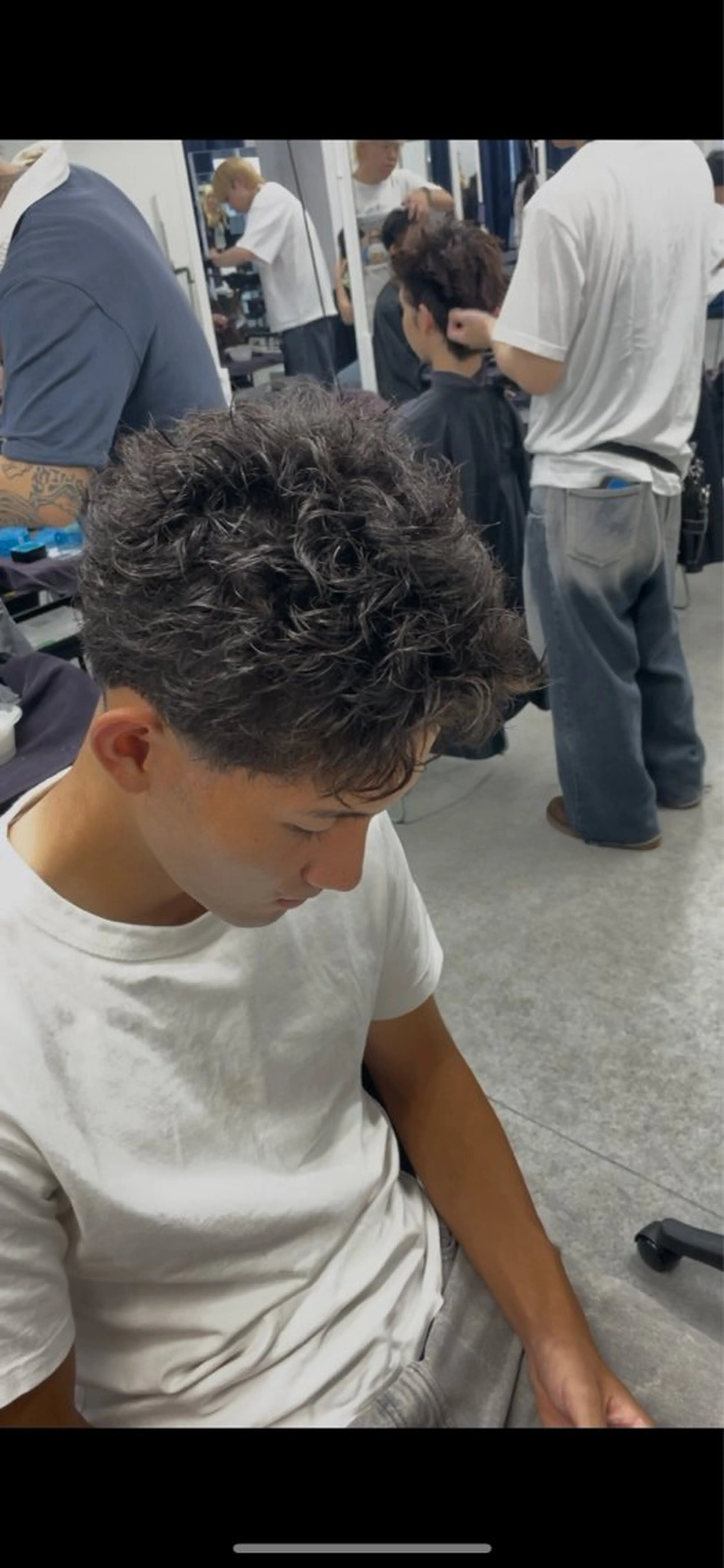 パーマ メンズ カット パーマ ヘアセット 波巻き/サーフカール 🌊吉野裕稀のヘアスタイル