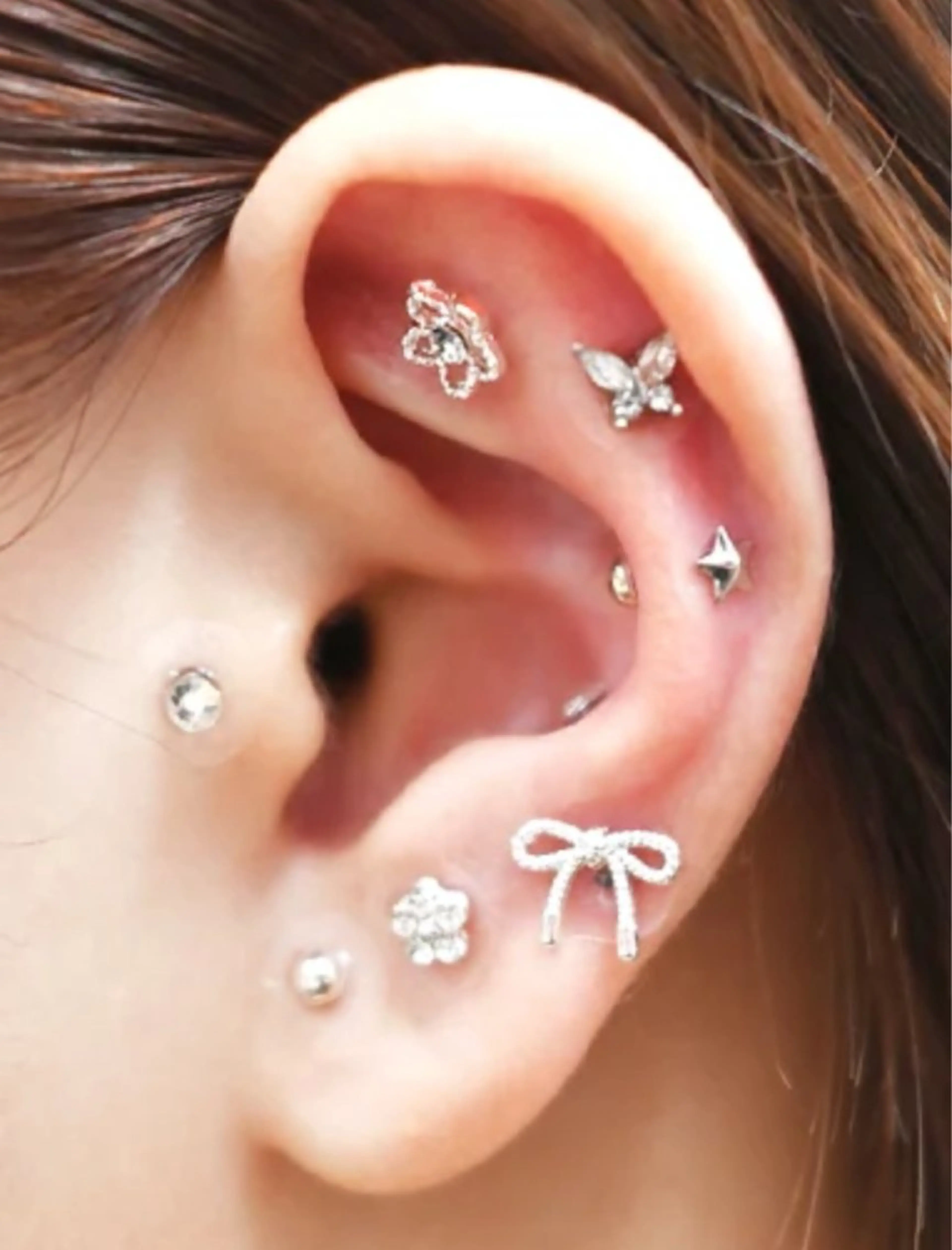 耳つぼジュエリー☆10粒までの写真