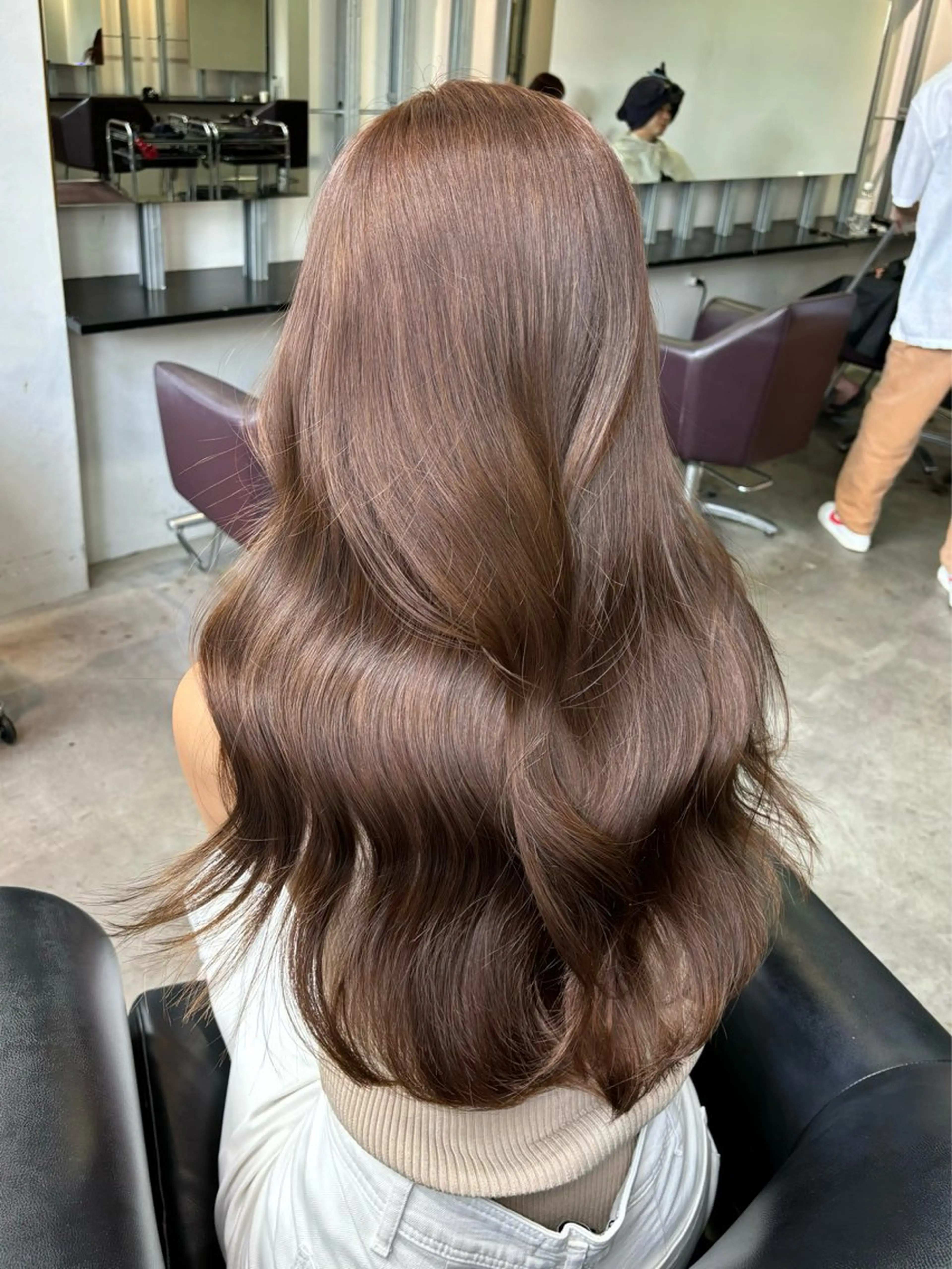ロング カラー ブリーチ ダブルカラー ブリーチなしカラー ヘアカラー トリートメント オリーブベージュ 🫒🩶Rianaのヘアスタイル
