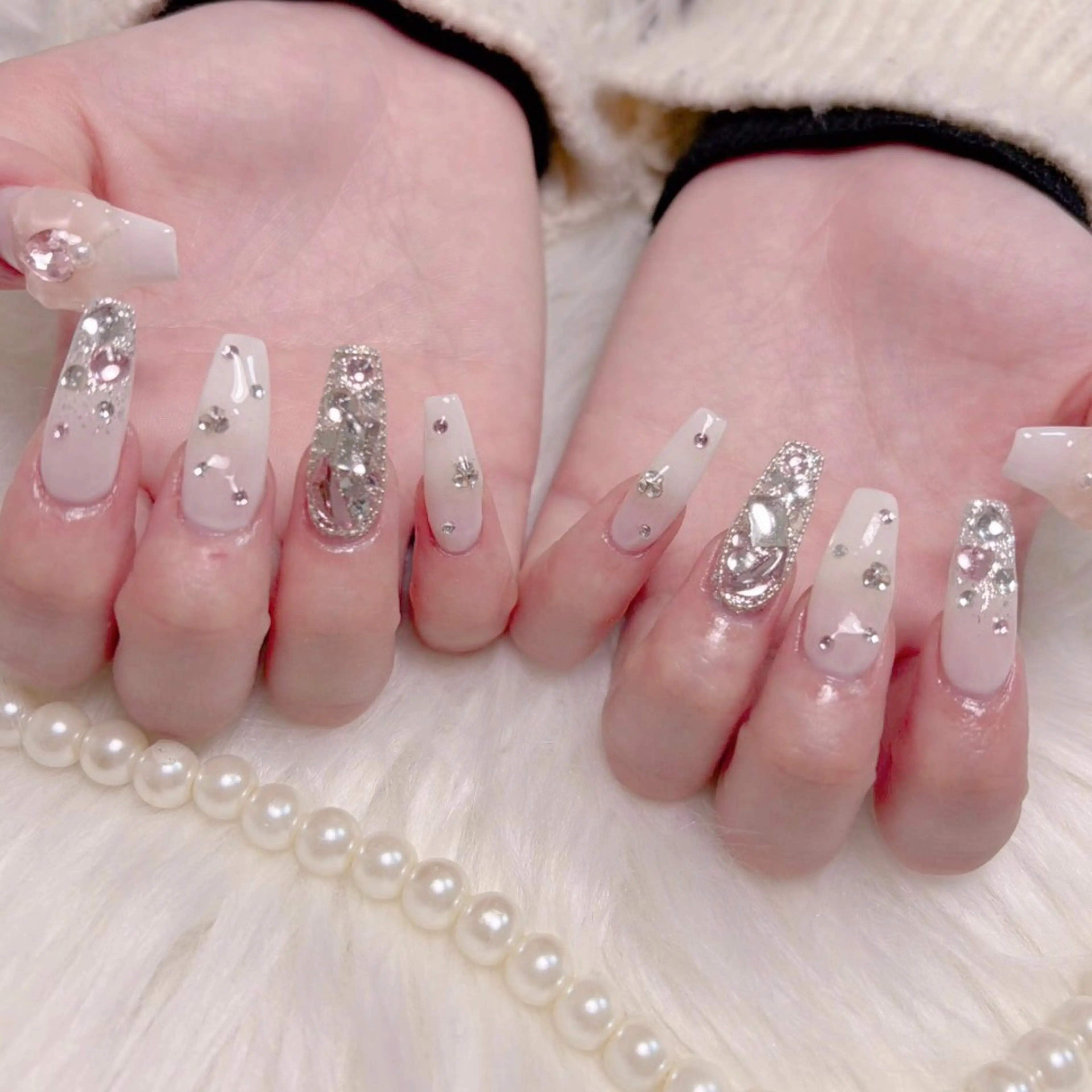 ネイル ハンドネイル nana 🎀予約受付中のネイルデザイン