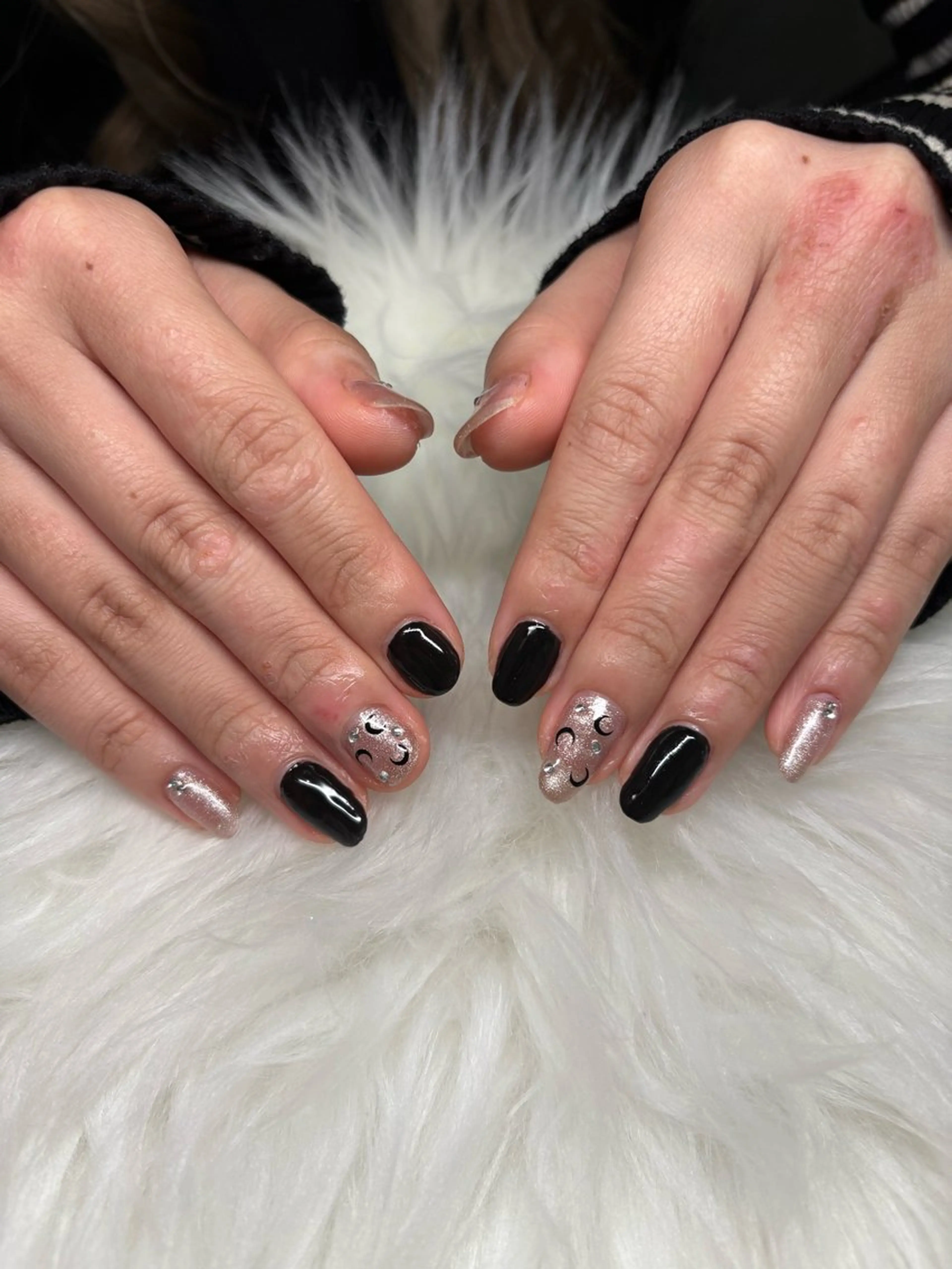 ネイル 加藤 彩香のネイルデザイン