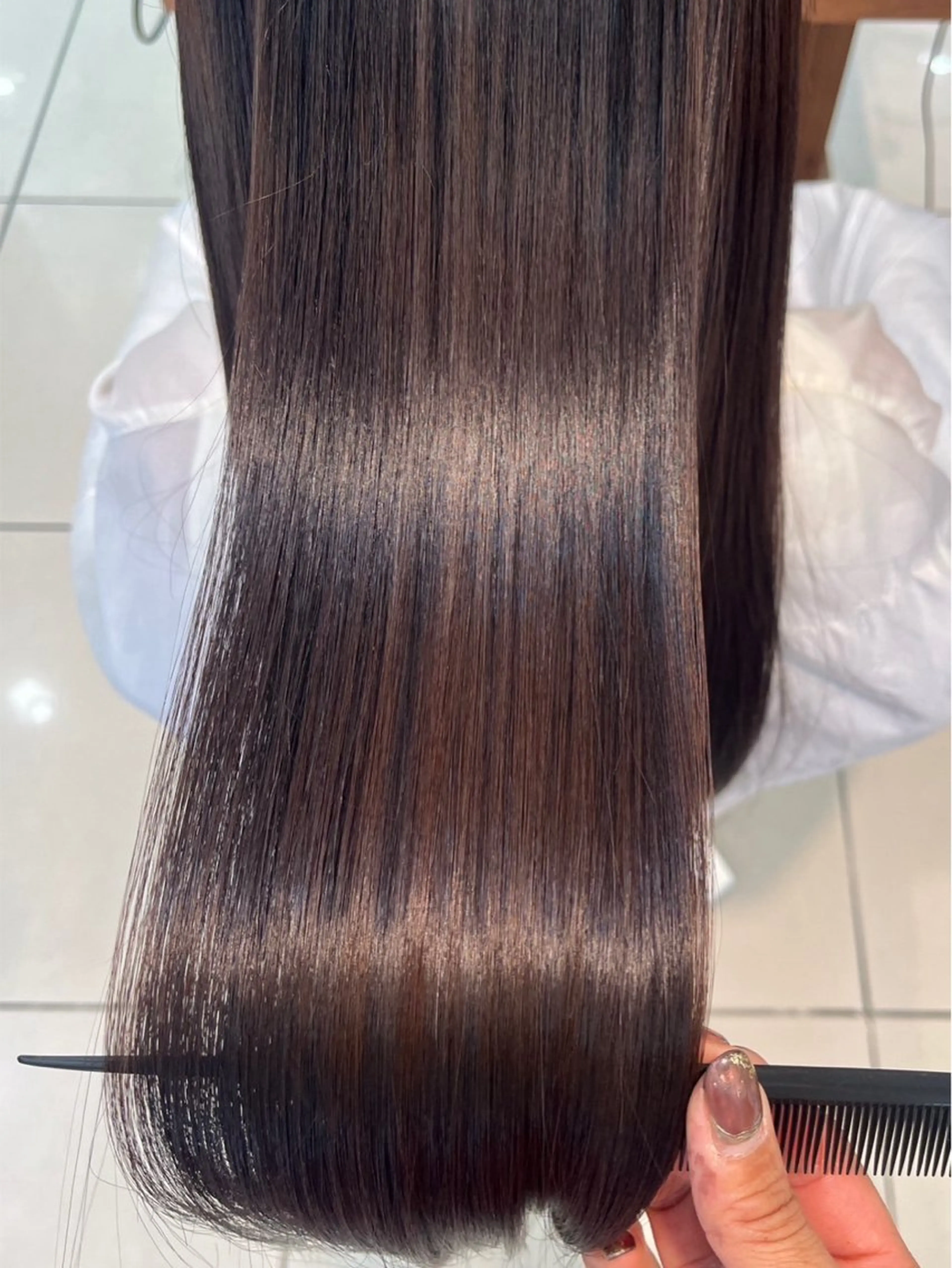 パーマ 曽根 玲奈のヘアスタイル