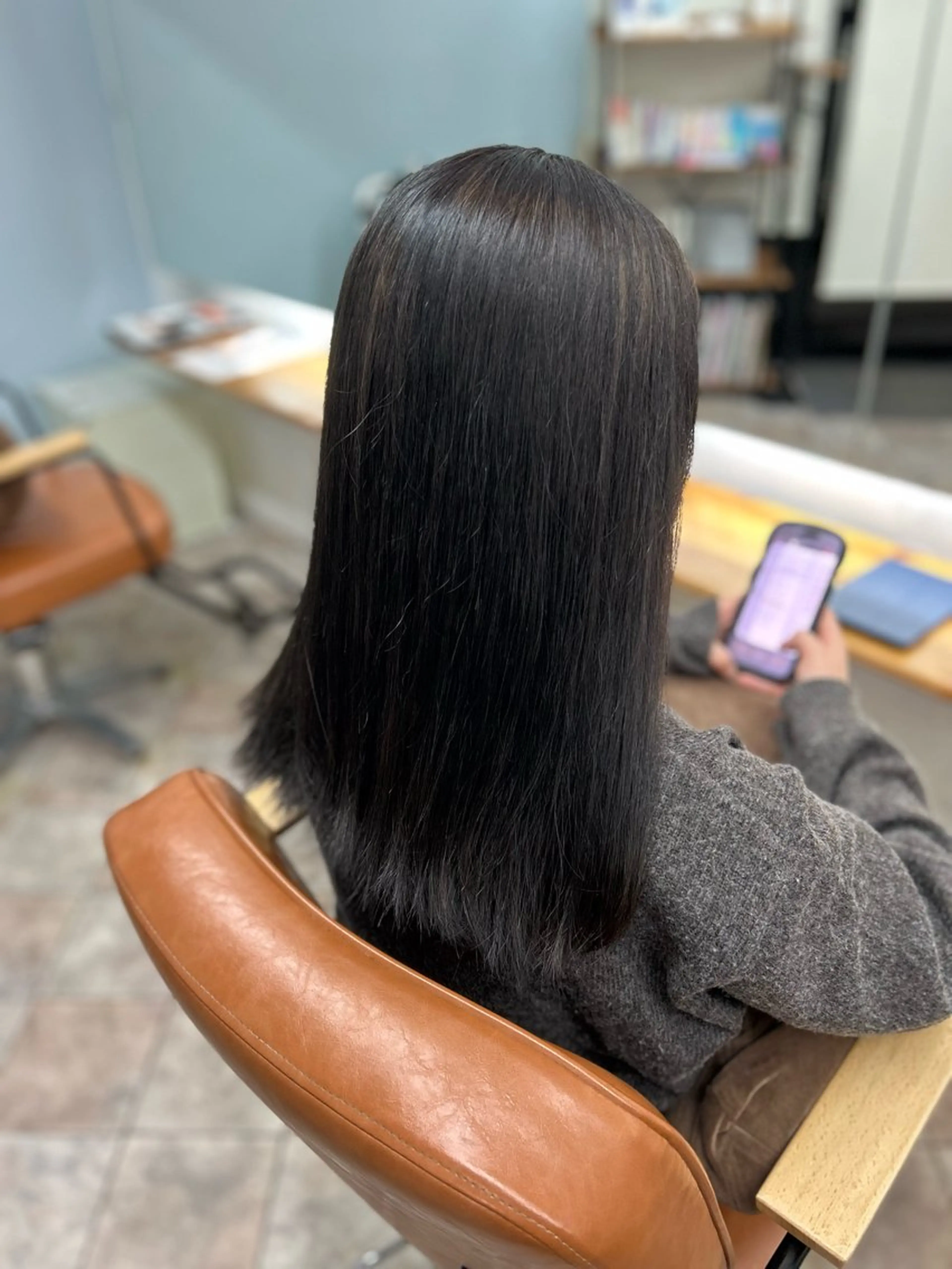 カラー 黒髪 一條 乃亜のヘアスタイル