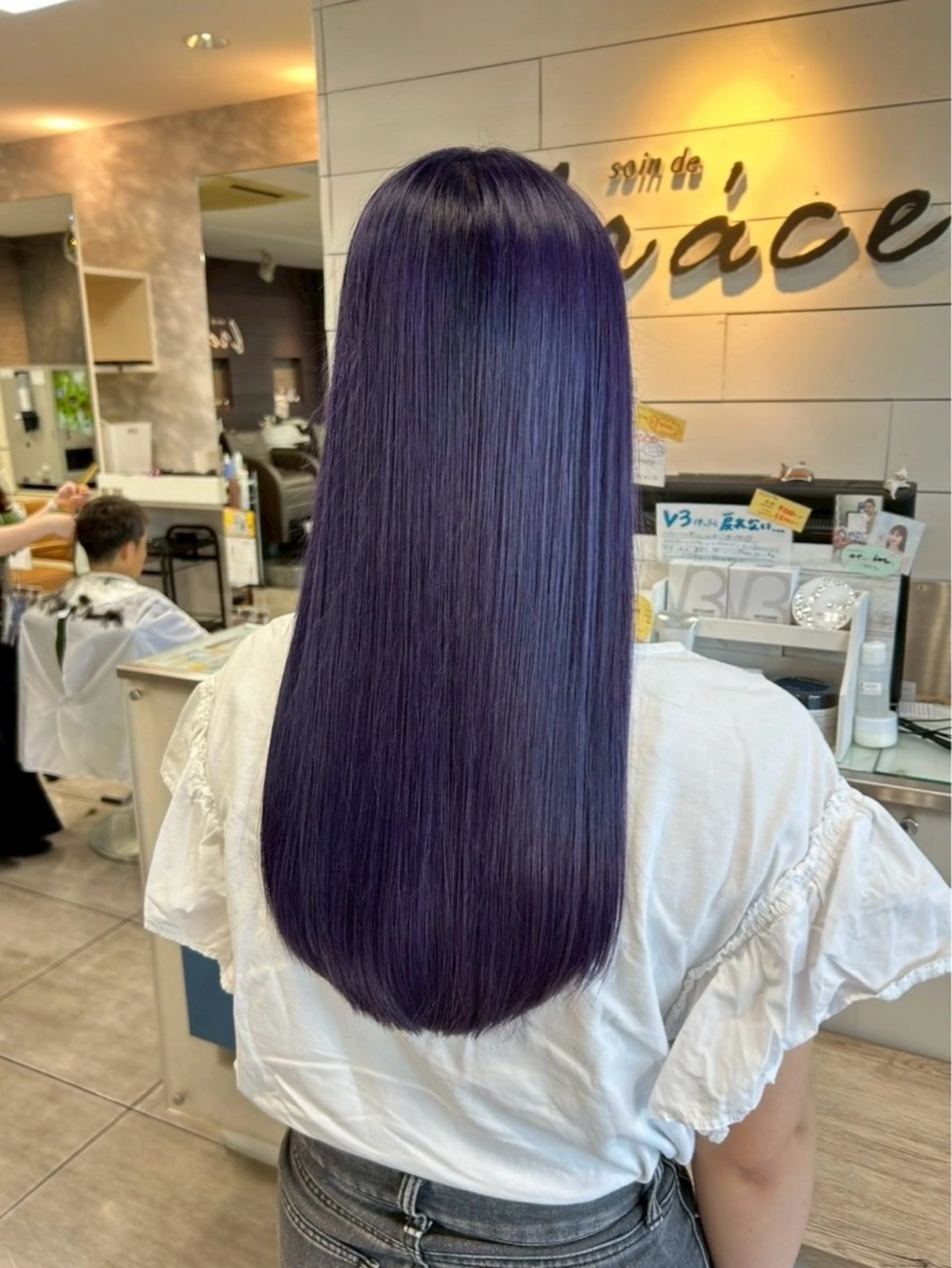 カラー ハイトーンカラー✨ 慶田玲和のヘアスタイル