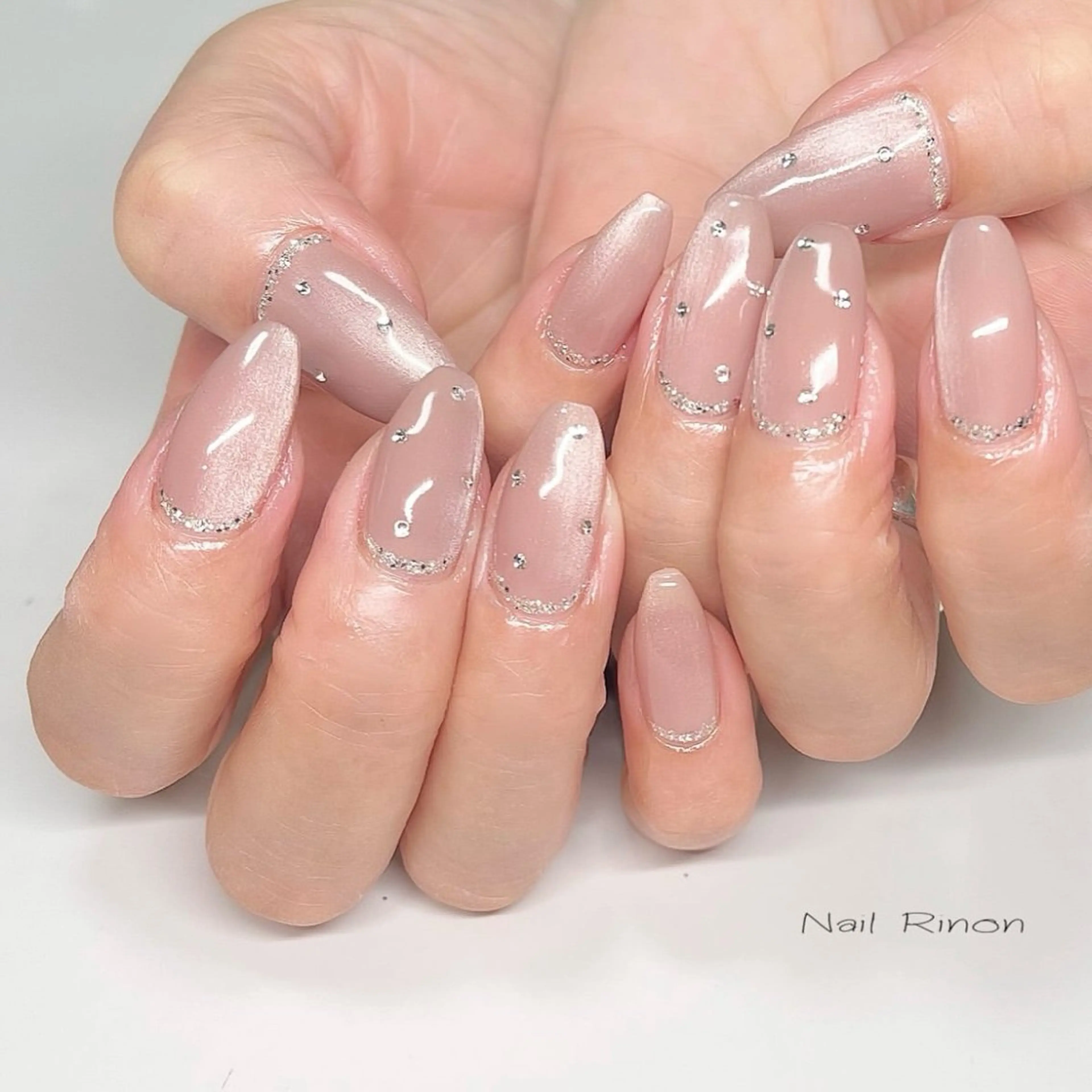 ネイル マグネットネイル ハンドネイル Nail Rinonのネイルデザイン