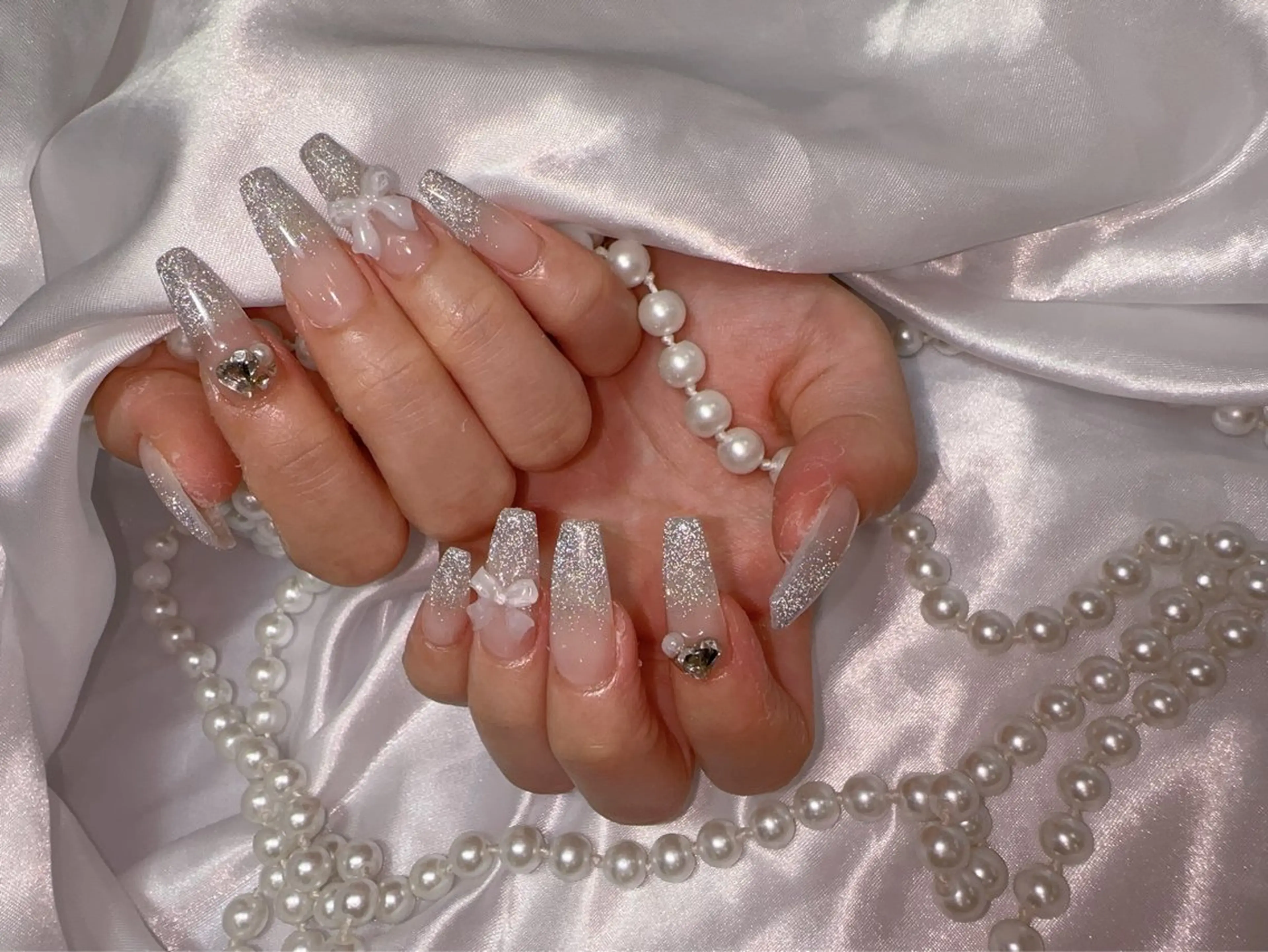 ネイル アートネイル フラッシュネイル フレンチネイル ジェルネイル ガラスフレンチ ハンドネイル You&Me Miyuのネイルデザイン