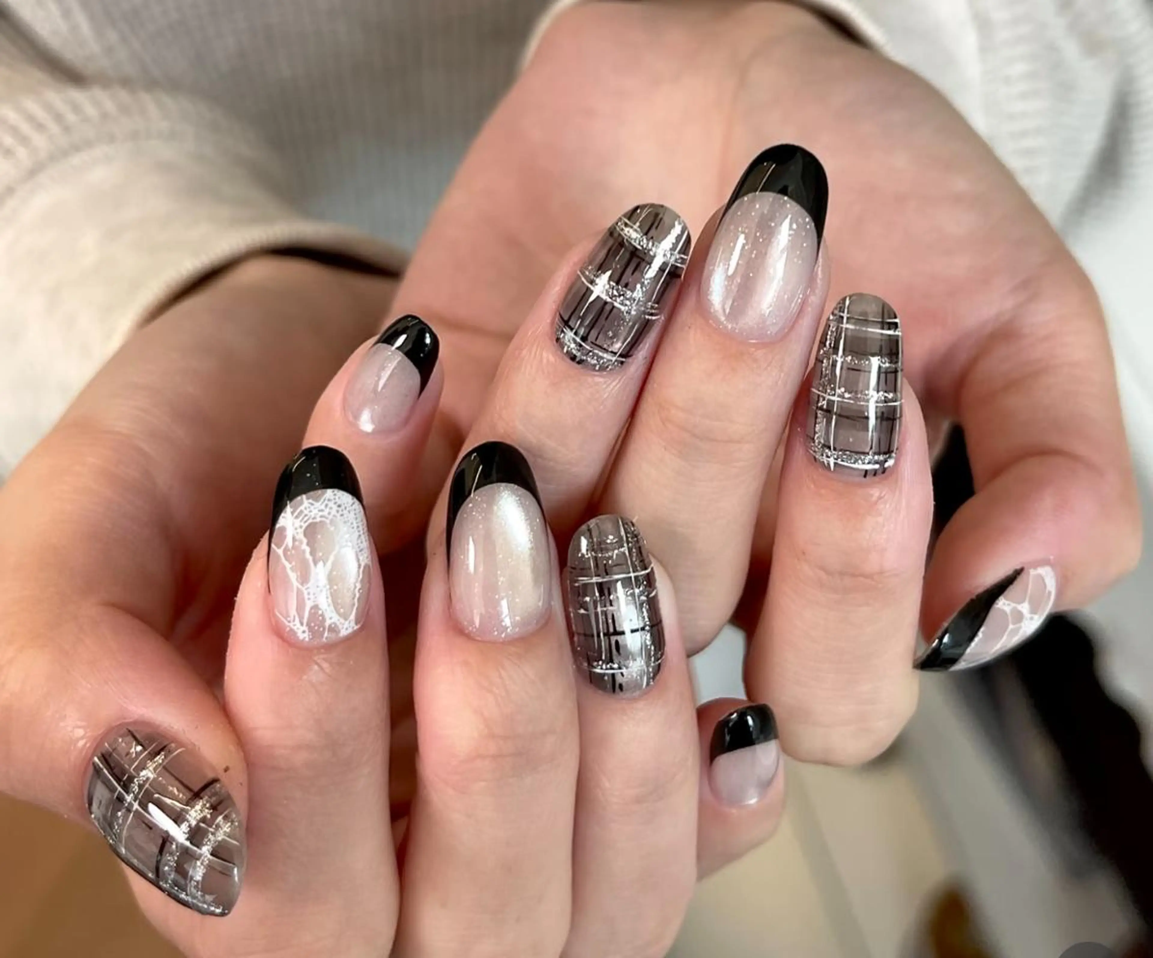 ネイル ハンドネイル エリ🫧 nail池袋東口のネイルデザイン