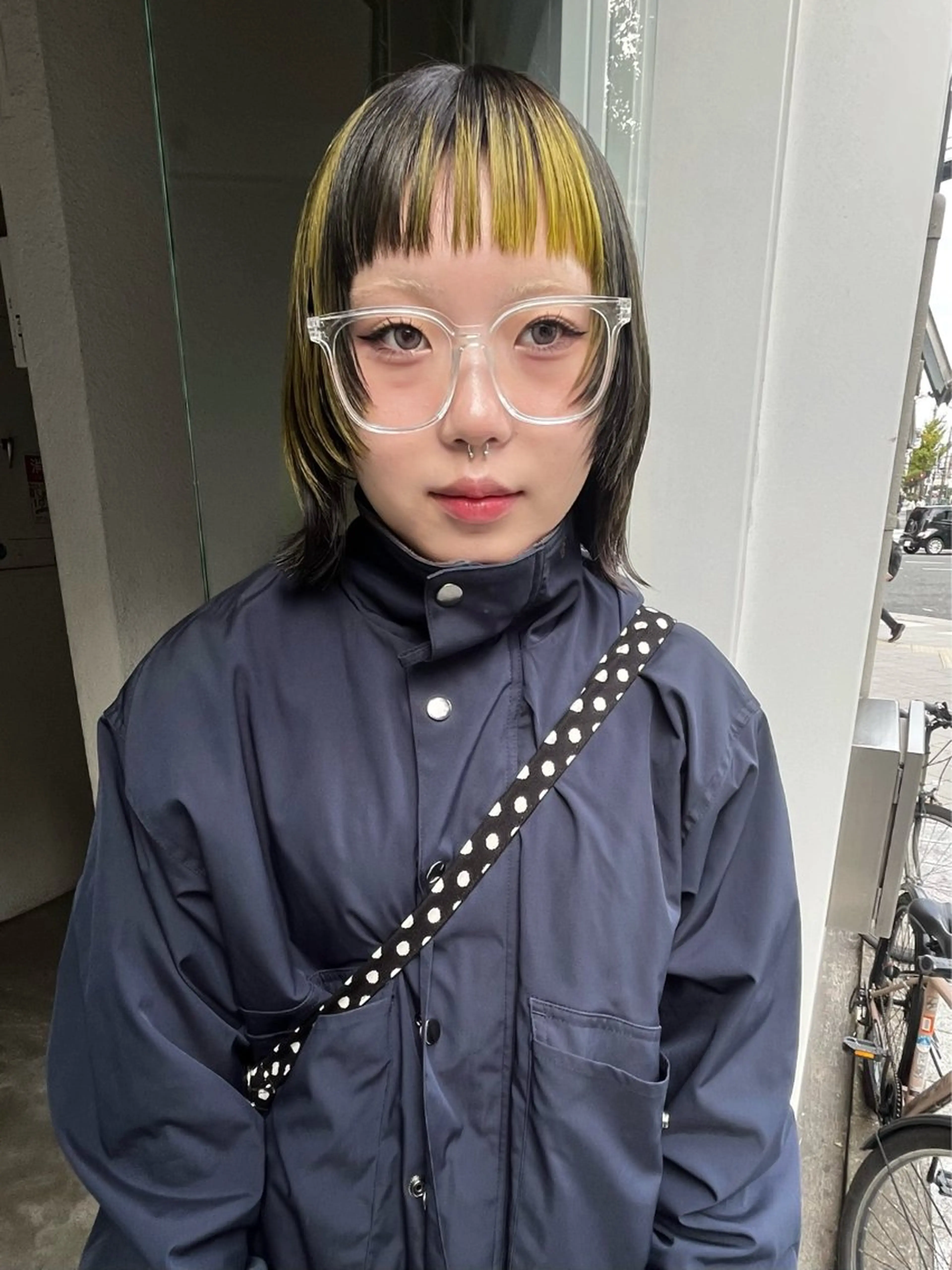 カラー sliver ・siki /YUIのヘアスタイル