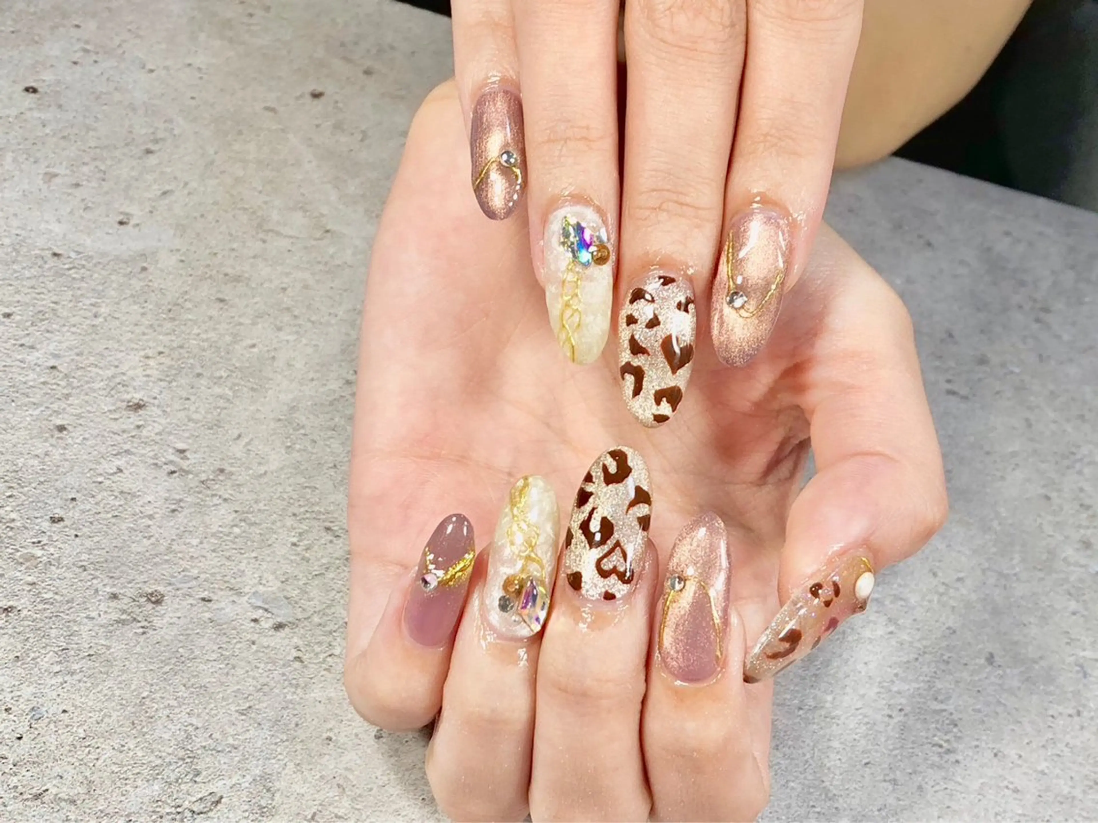 ネイル ネイルサロン ロア旧ジョリーのネイルデザイン