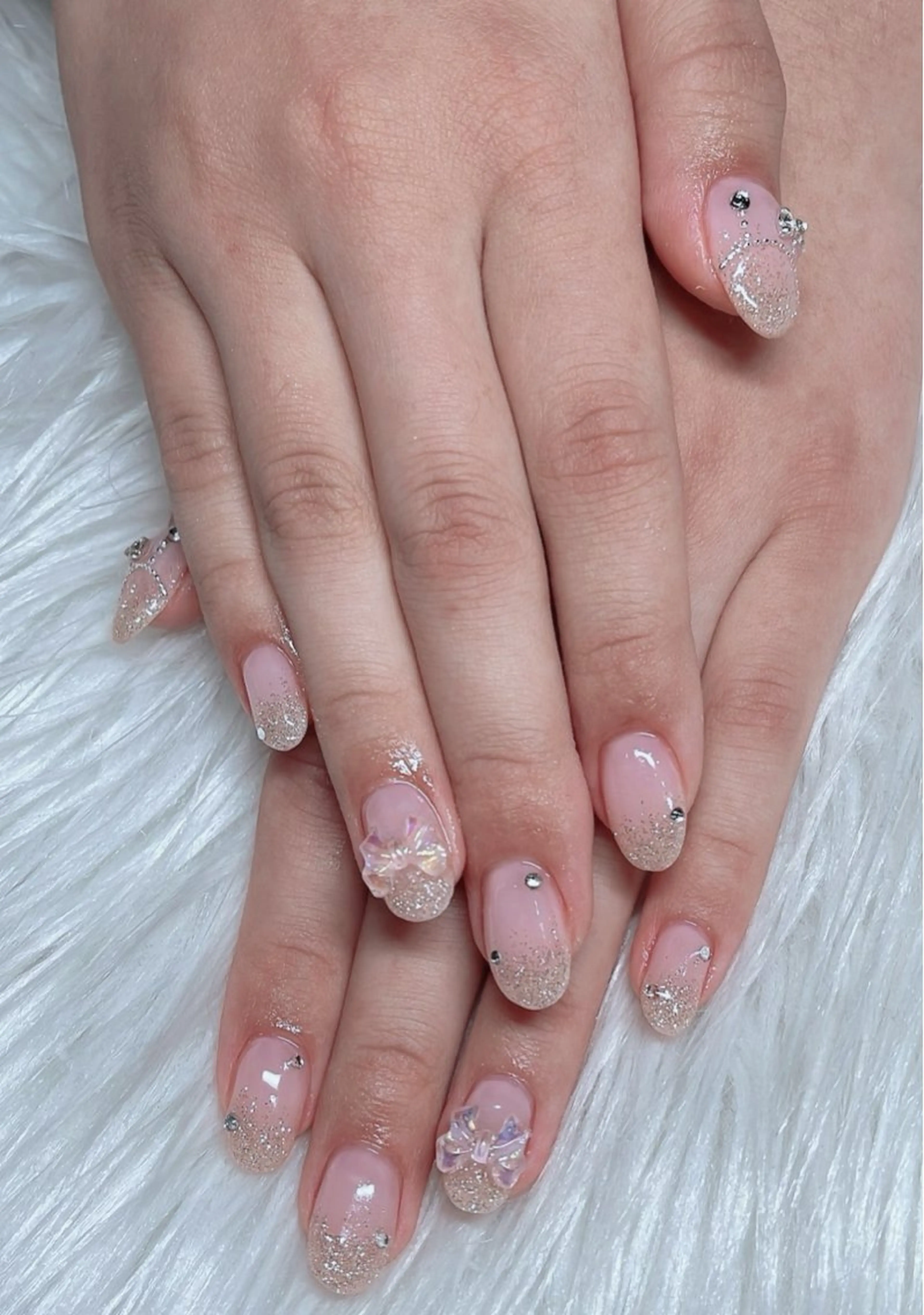 ネイル ハンドネイル nail&eye Ariesのネイルデザイン