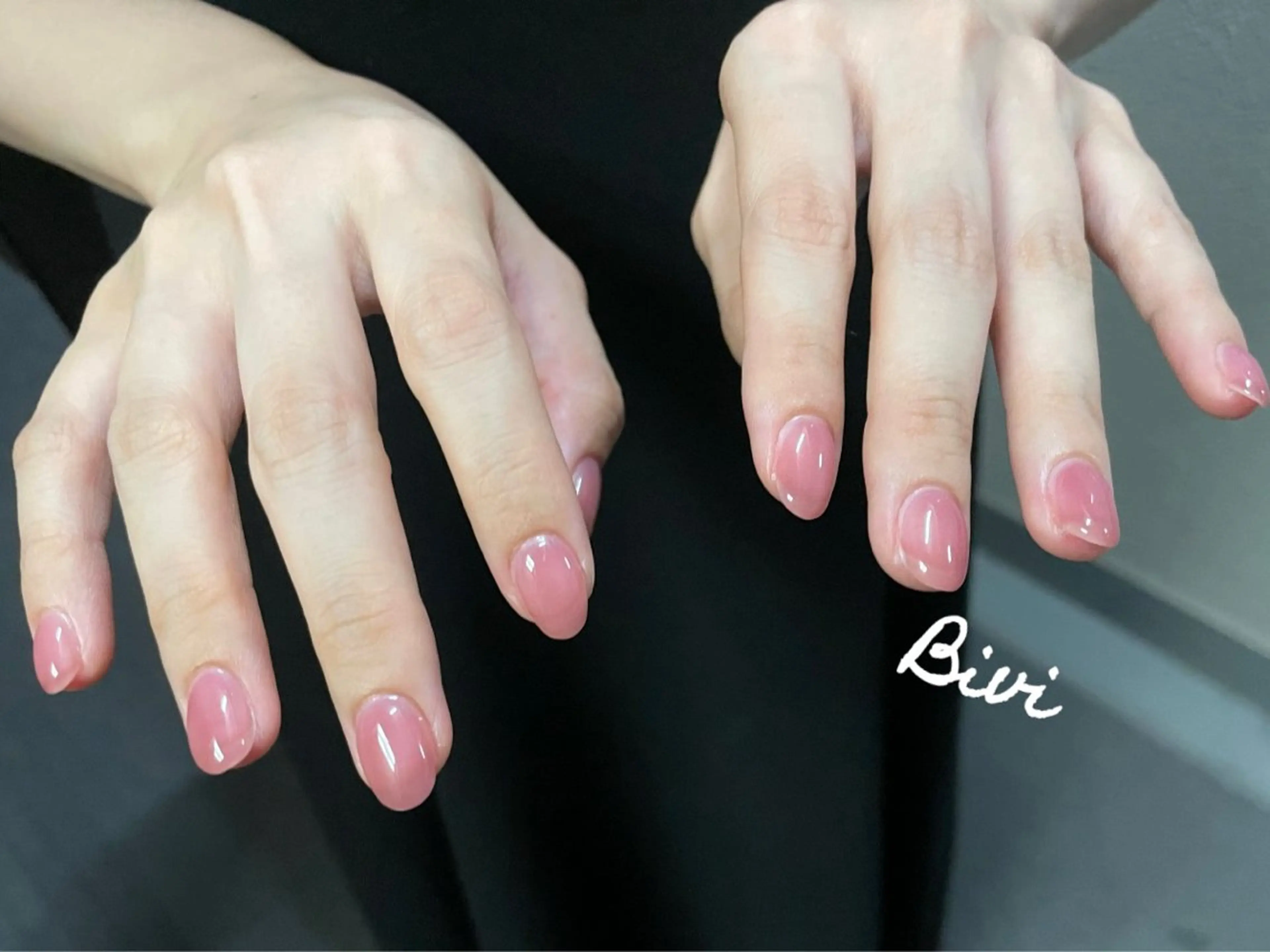 ネイル アートネイル フラッシュネイル ラメ(グリッター) シルバー スクエアネイル ♡Bivi♡自爪に 優しいネイルサロンのネイルデザイン