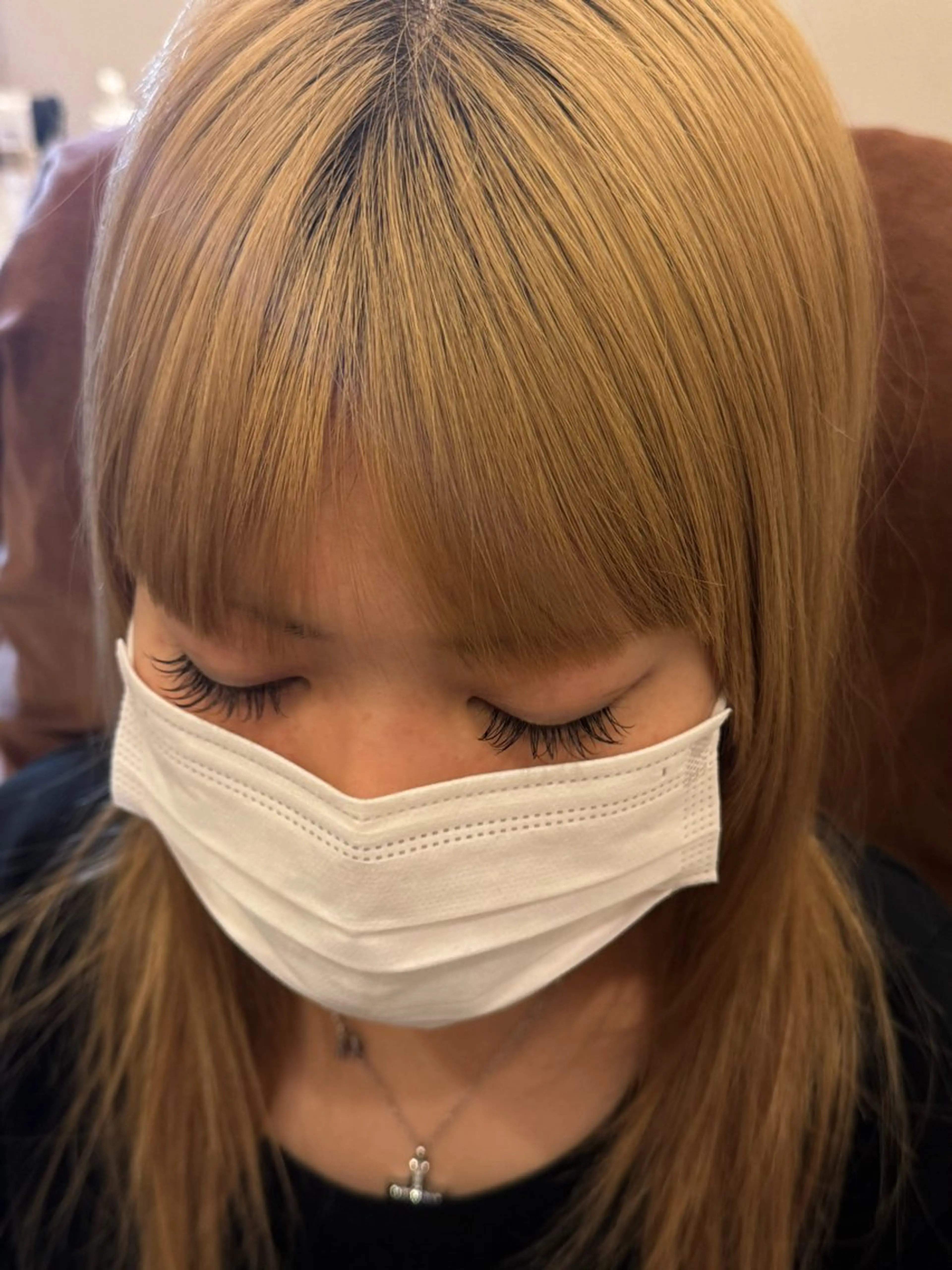 マツエク・マツパ 新村 美咲のヘアスタイル