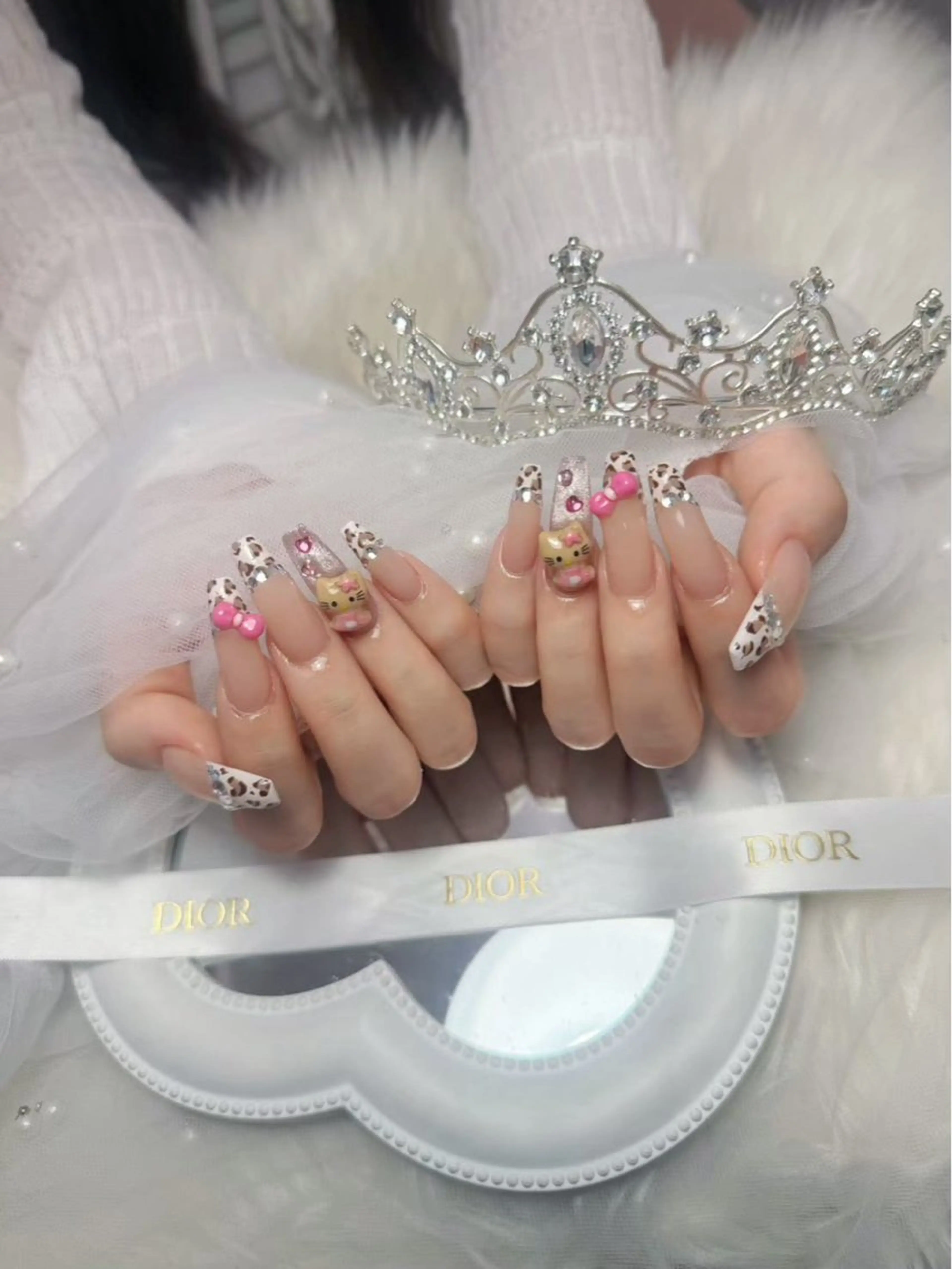 カラー グラデーションカラー ピンクカラー ハンドネイル AIN Nailのネイルデザイン