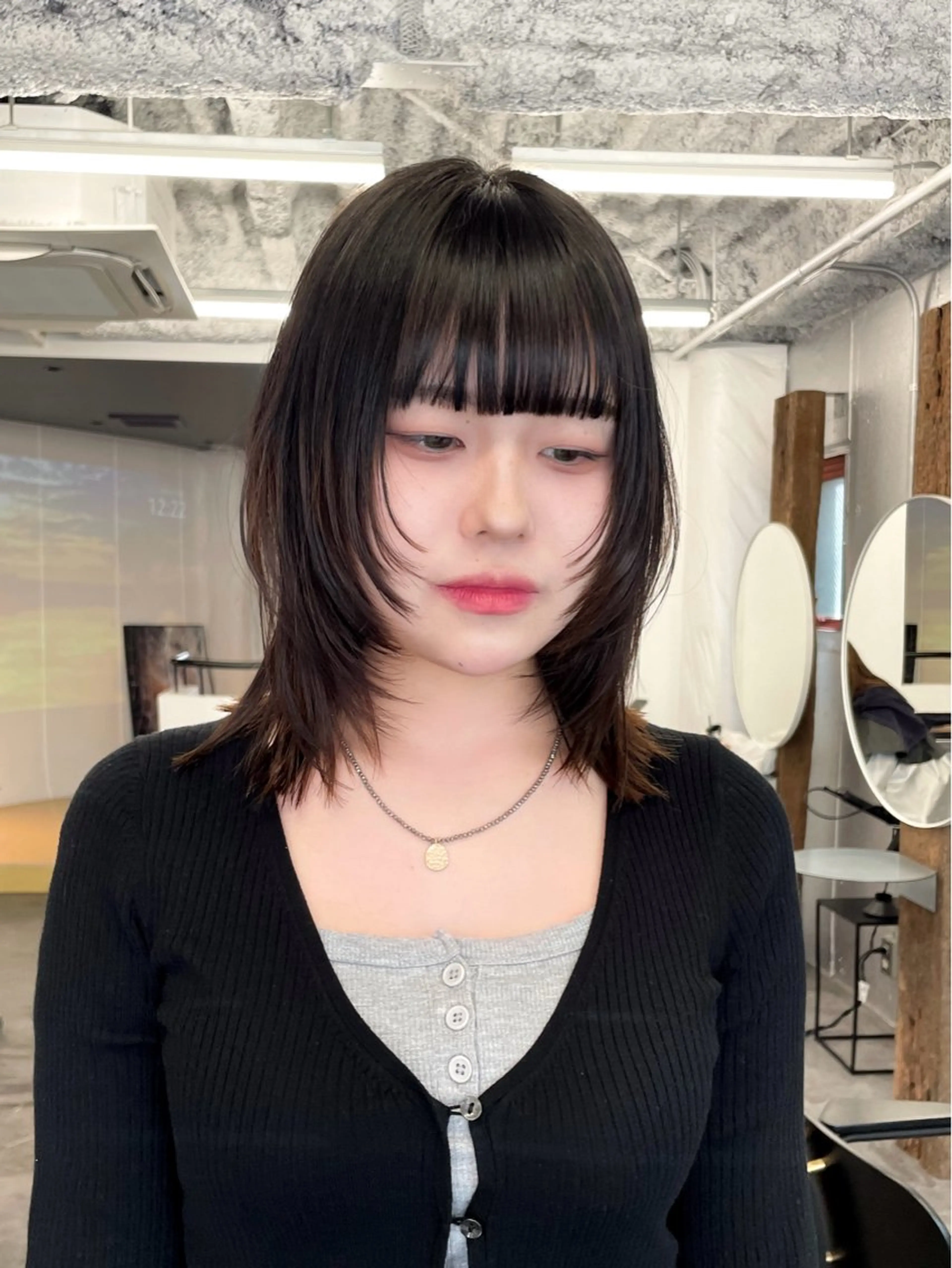 ミディアム カラー ヘアアレンジ レイヤーカット ウルフカット ハッシュカット/ 韓国ヘア☽⋰mahoのヘアスタイル