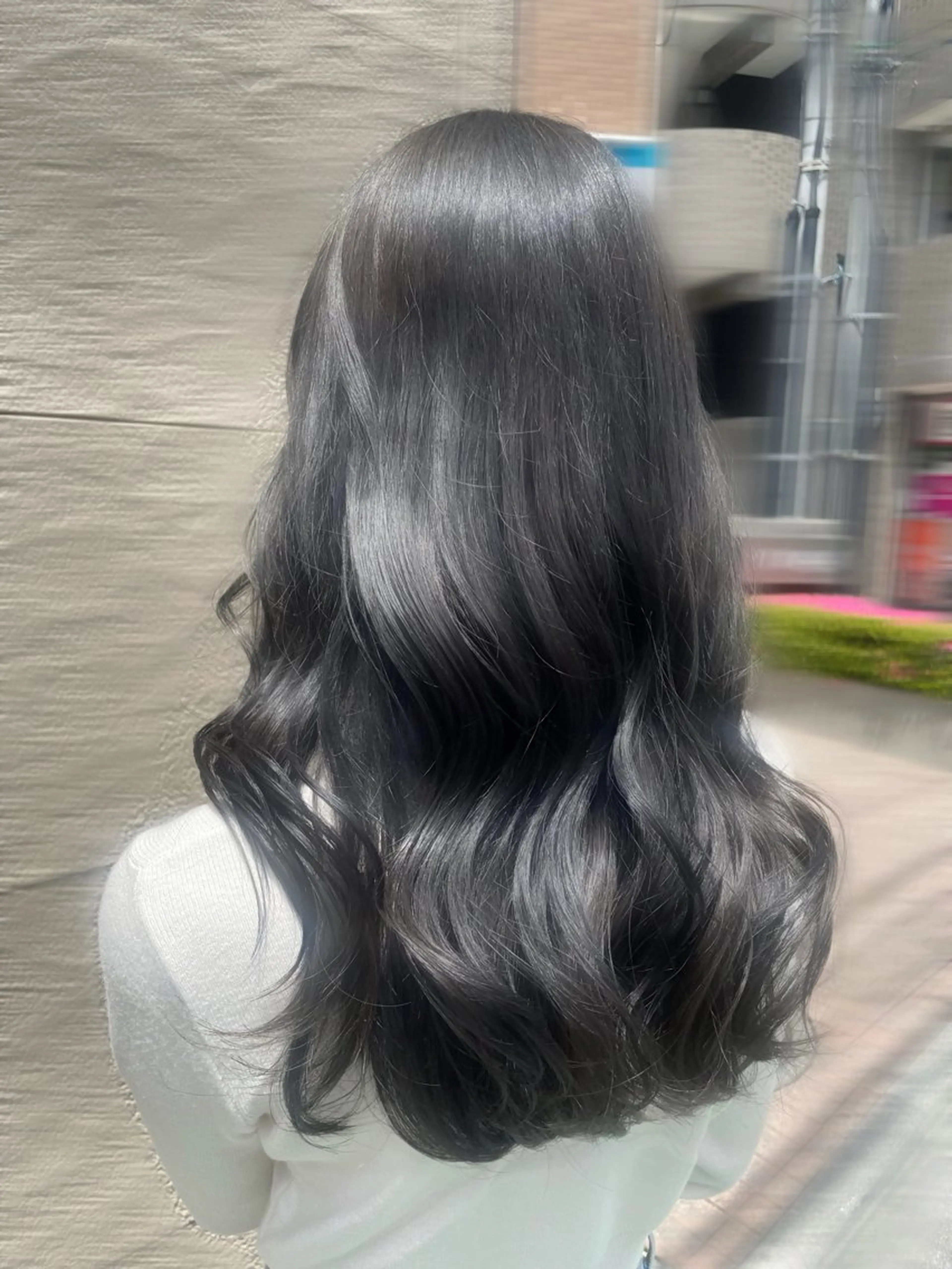 ロング カラー ヘアカラー トリートメント mae shiiharaのヘアスタイル