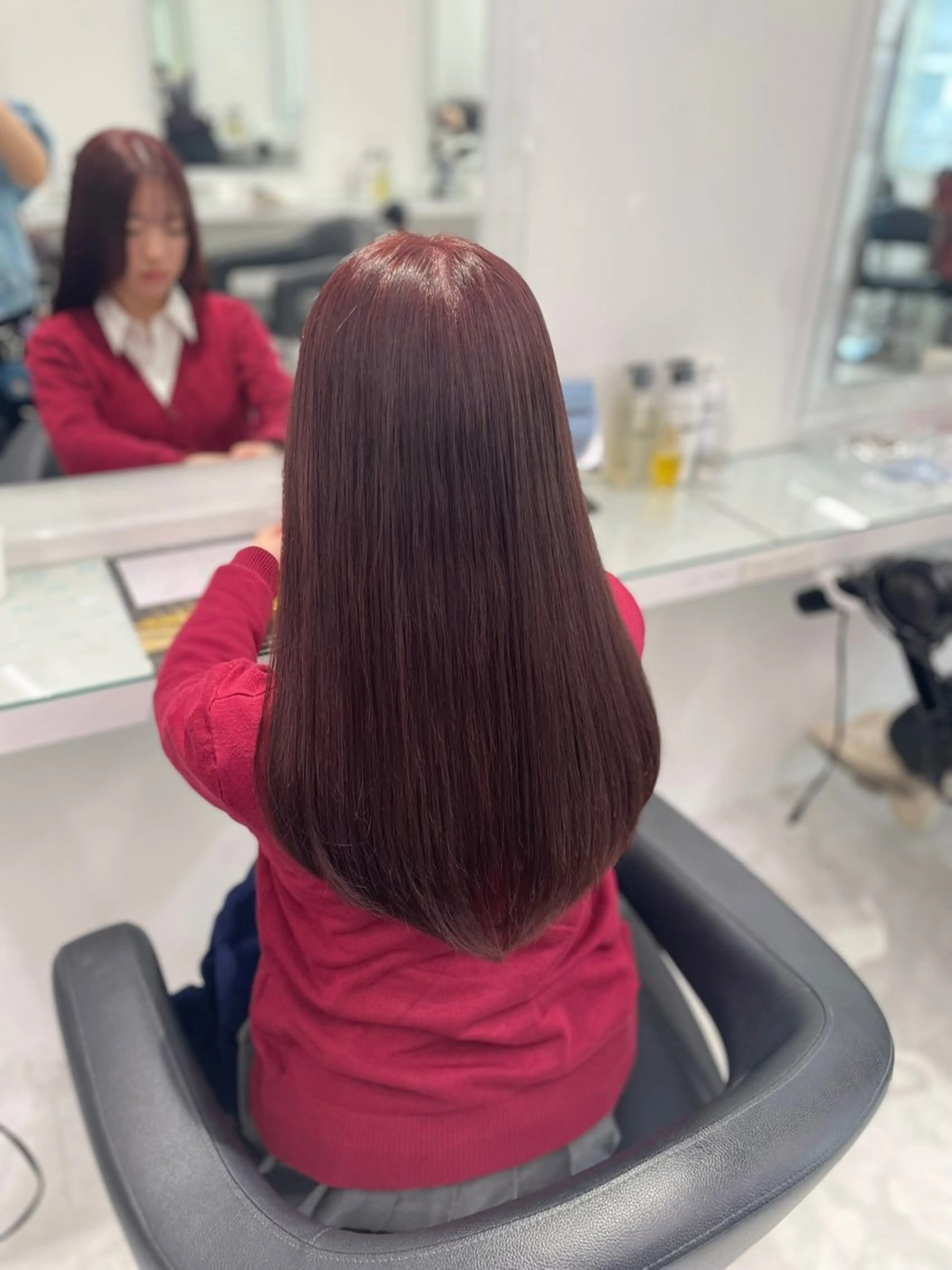 ロング カラー ヘアカラー トレンド暖色ヘア🍒 miu🍒のヘアスタイル