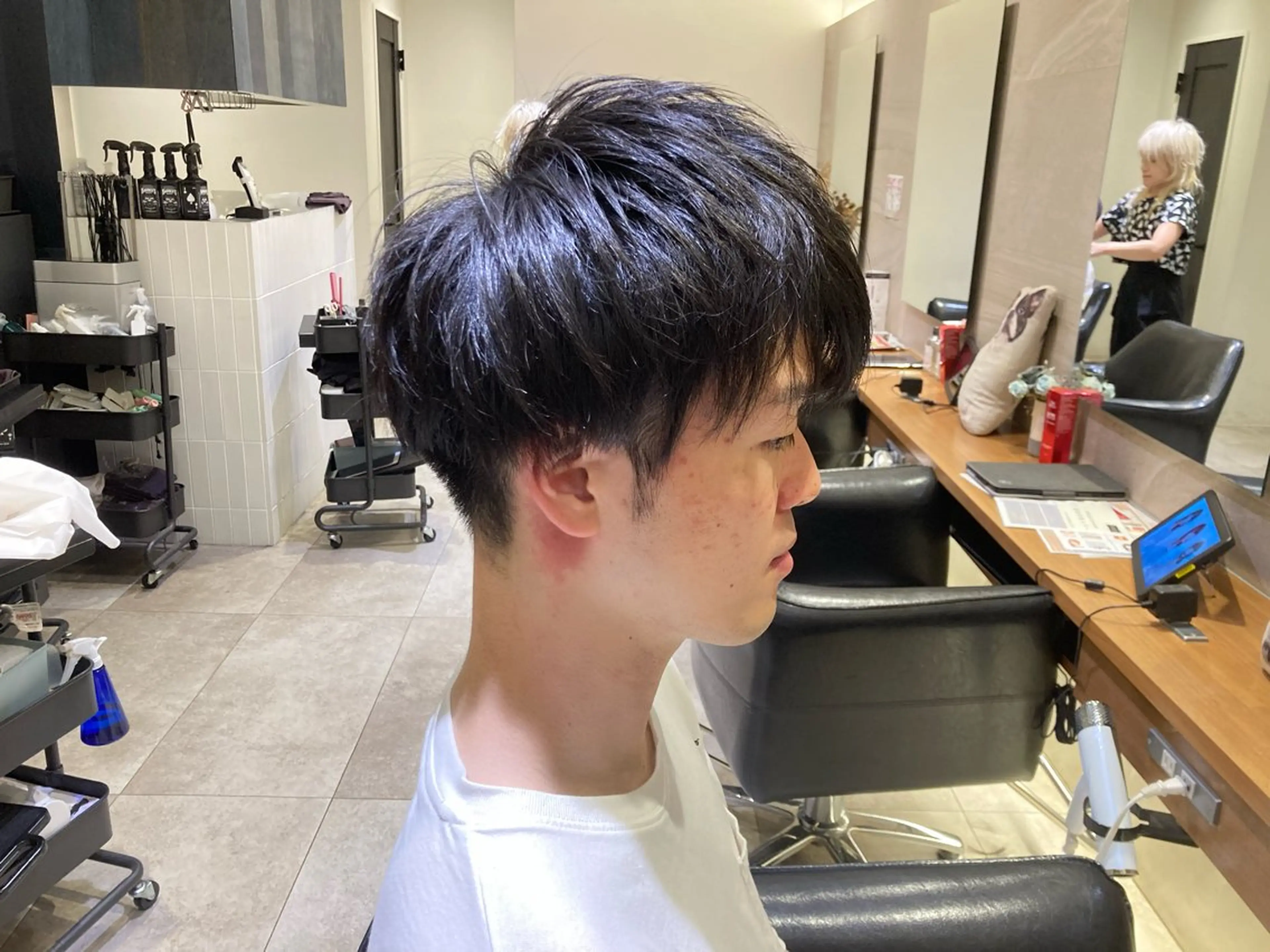 メンズ マッシュ 刈り上げ 男のスタイル革命 健太郎✂︎のヘアスタイル