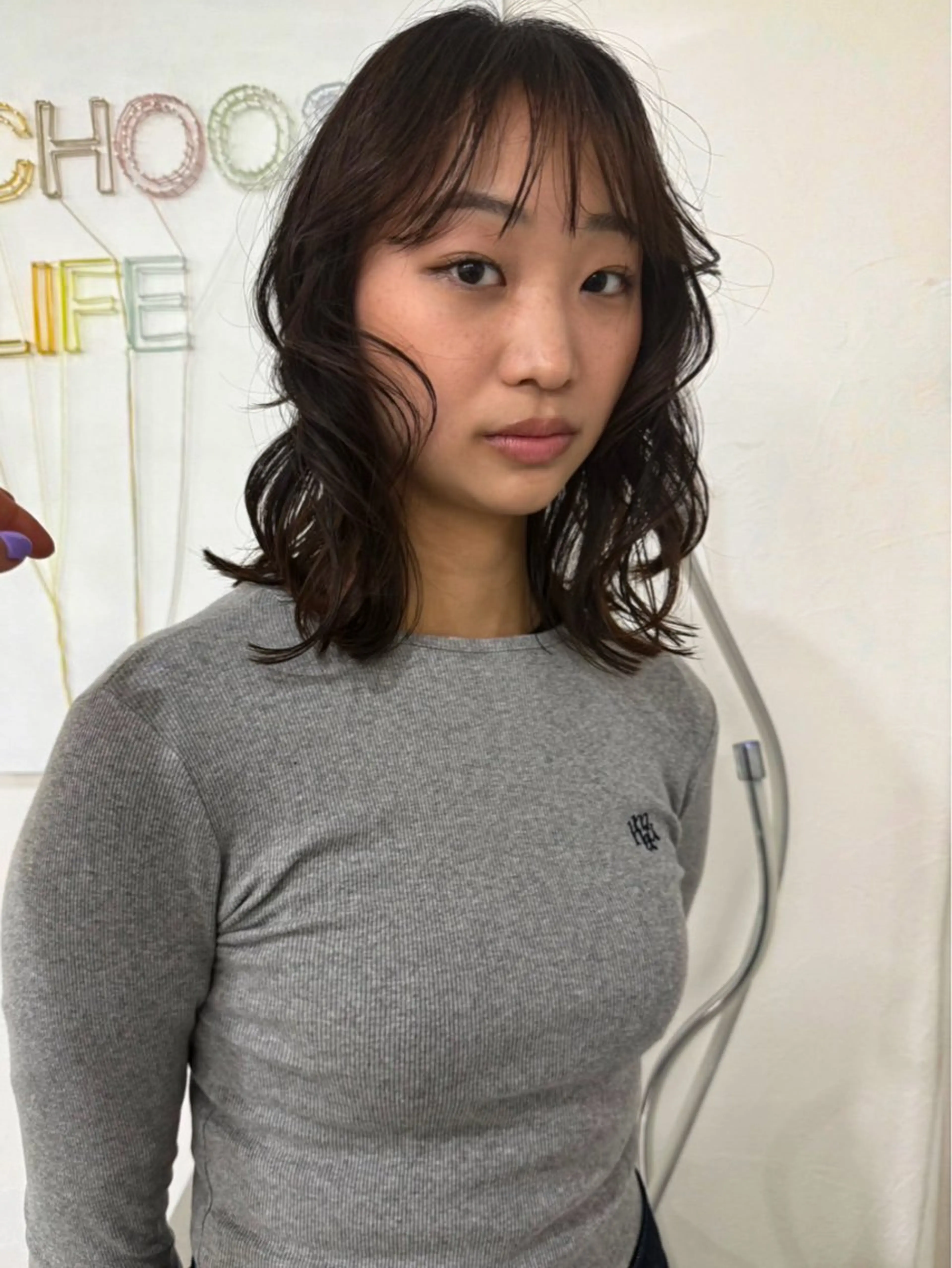 ミディアム イシイ モエカのヘアスタイル