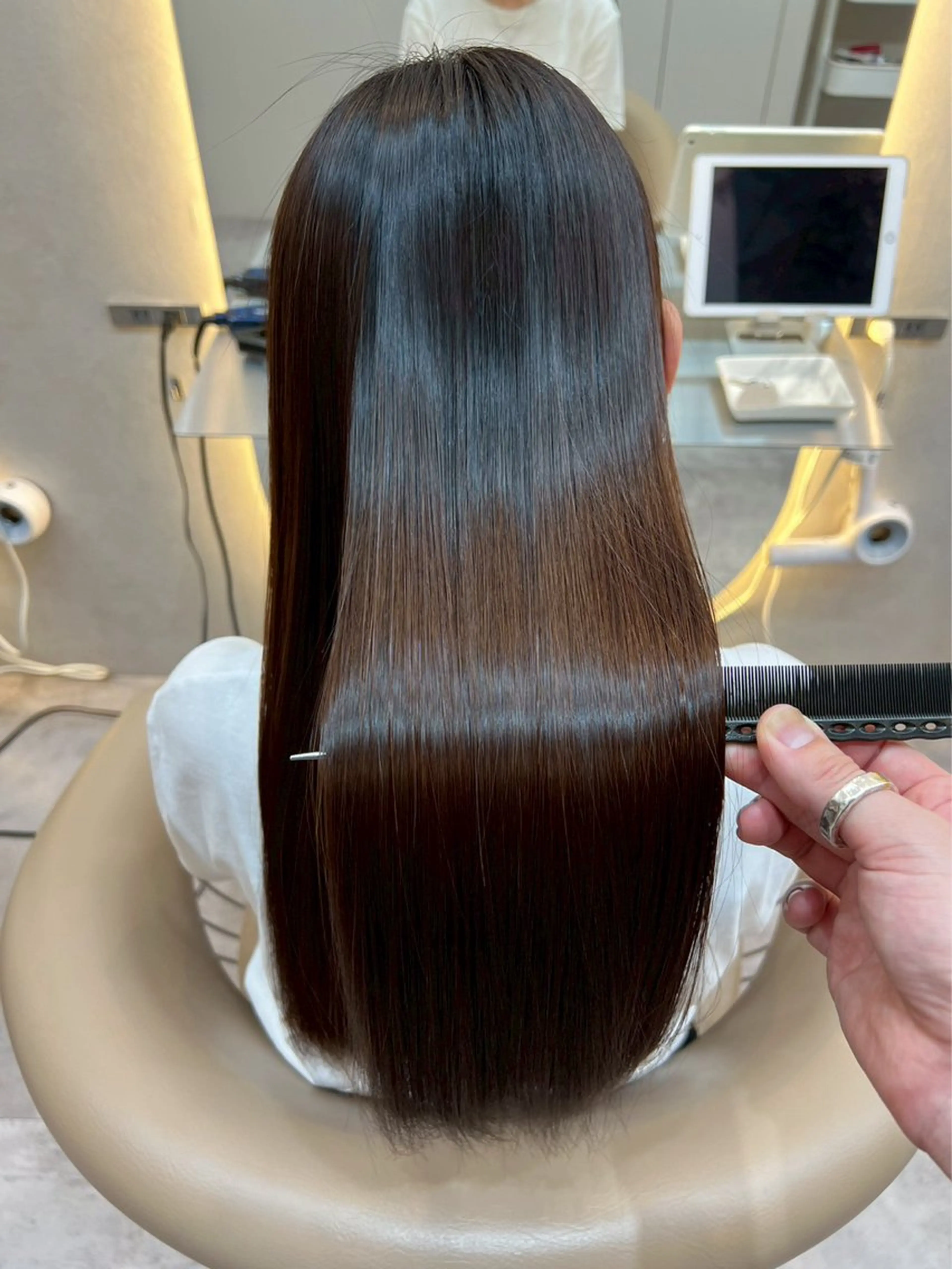 ロング 縮毛矯正 髪質改善/縮毛矯正 /レイヤー/宮崎直弥のヘアスタイル