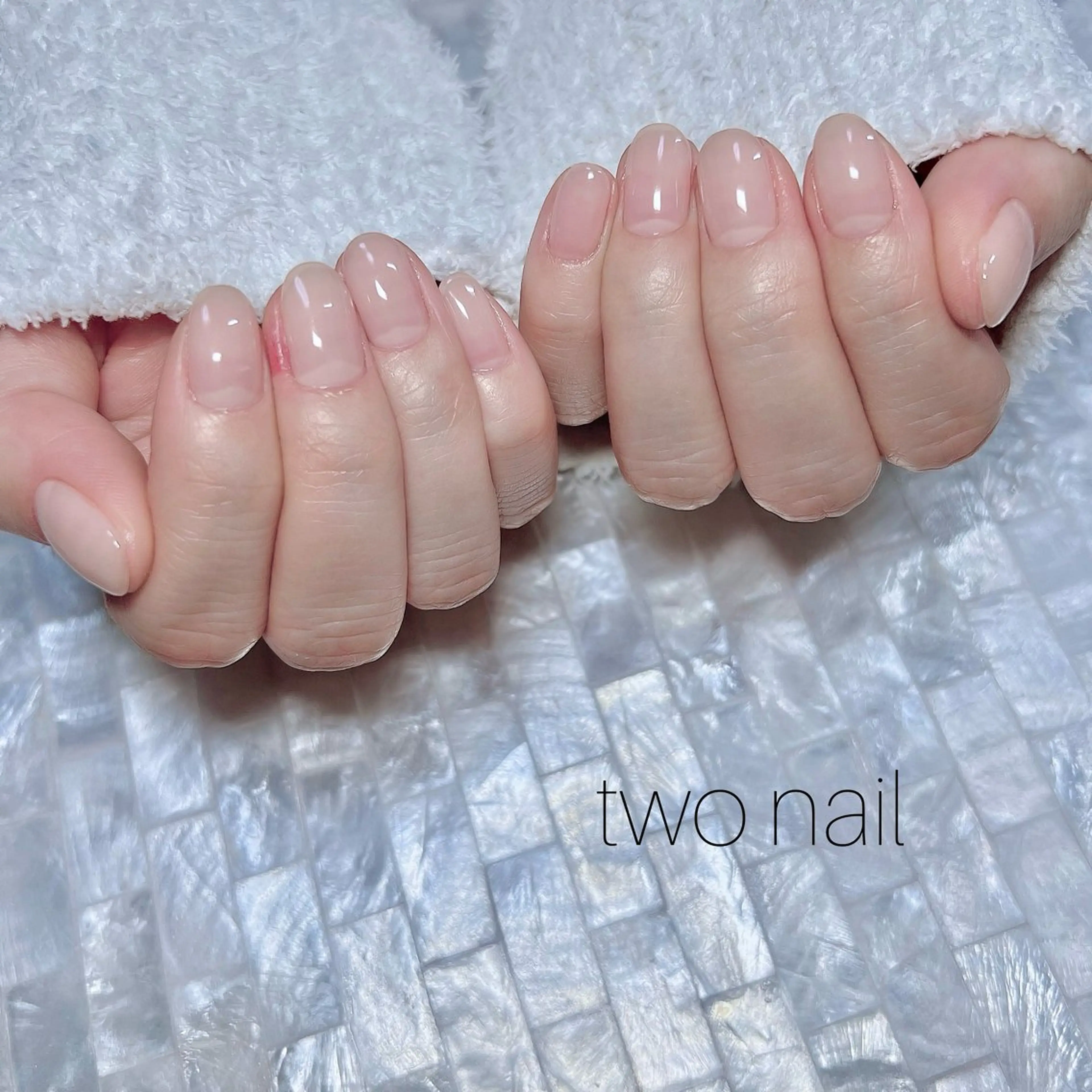 ネイル ネイルチップ ホワイト ハンドネイル two nailのネイルデザイン