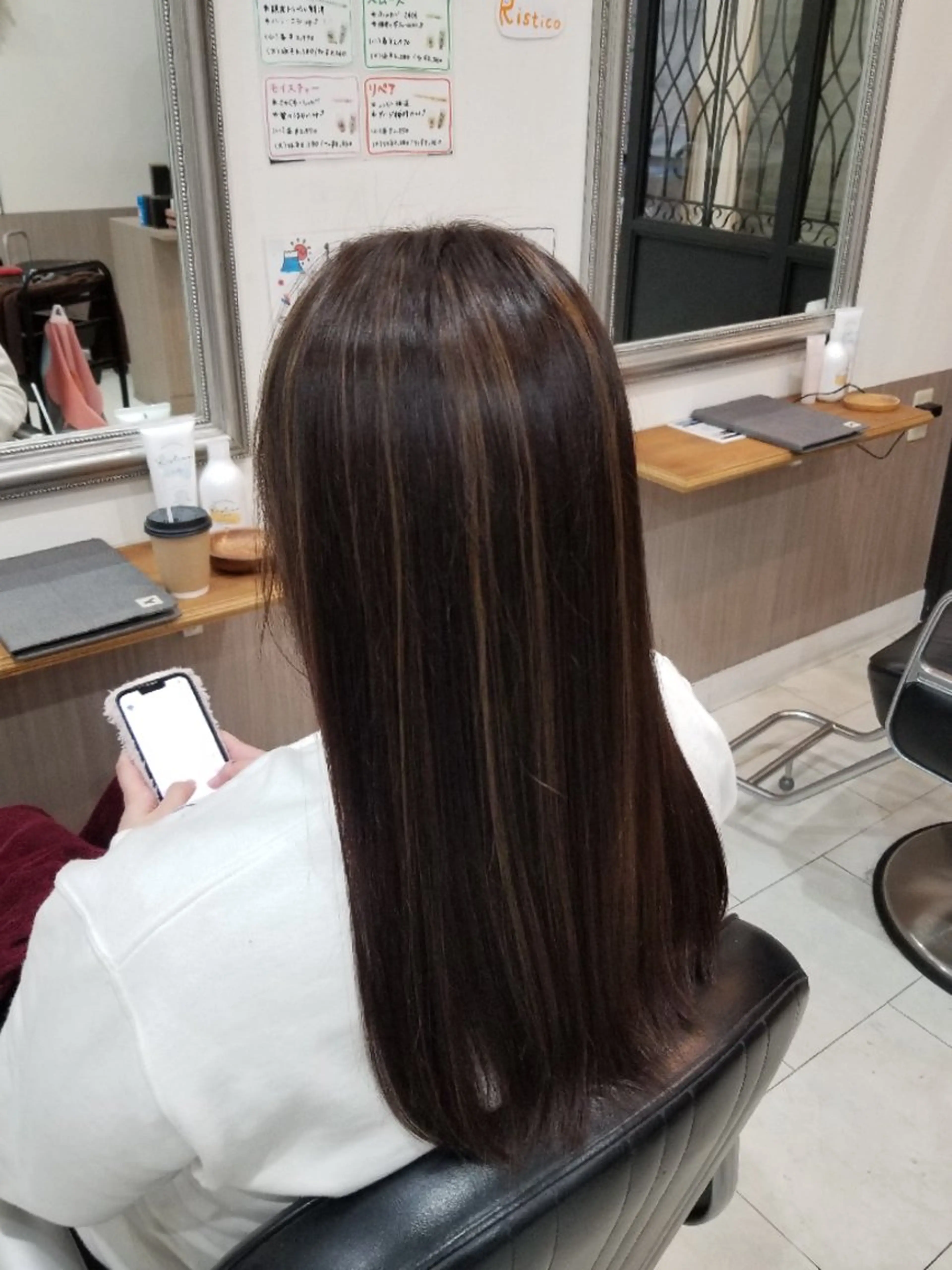 カラー ヘアカラー 暖色🍎透明感カラー 🩵小林かりんのヘアスタイル