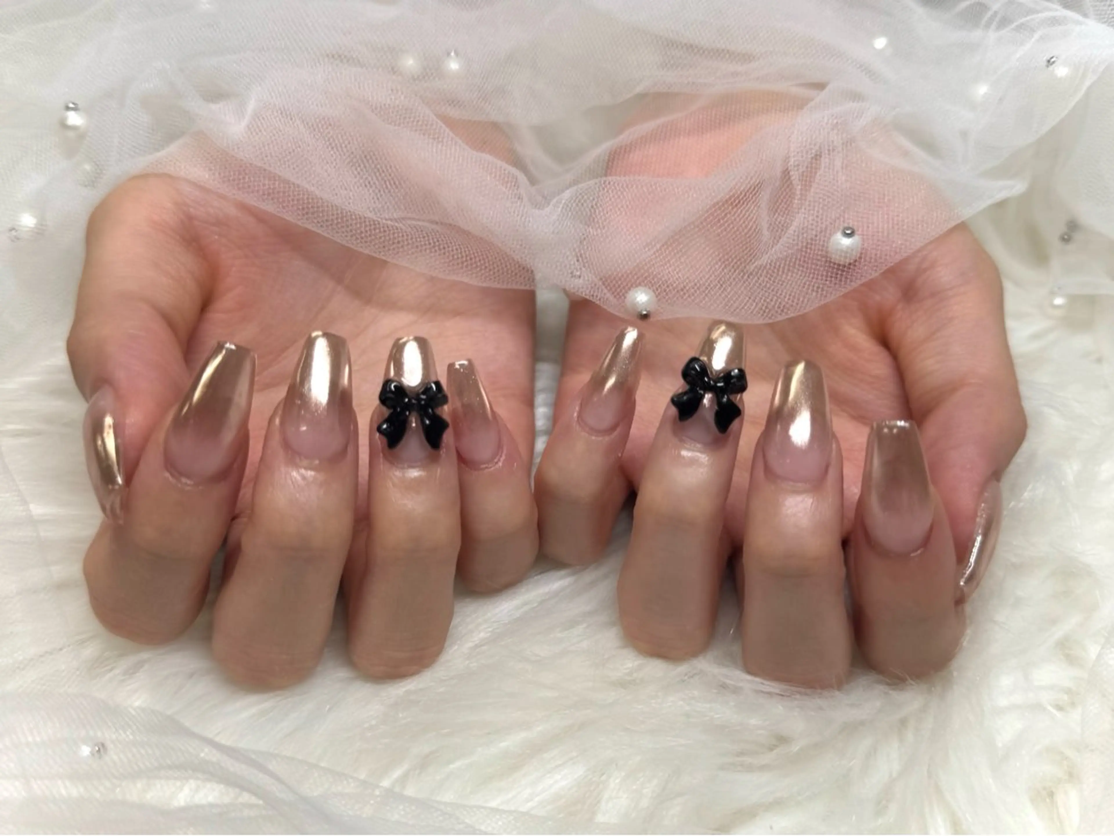 ネイル グラデーション ミラーネイル ハンドネイル LUCAS 千葉 AOI💅🏾💕のネイルデザイン