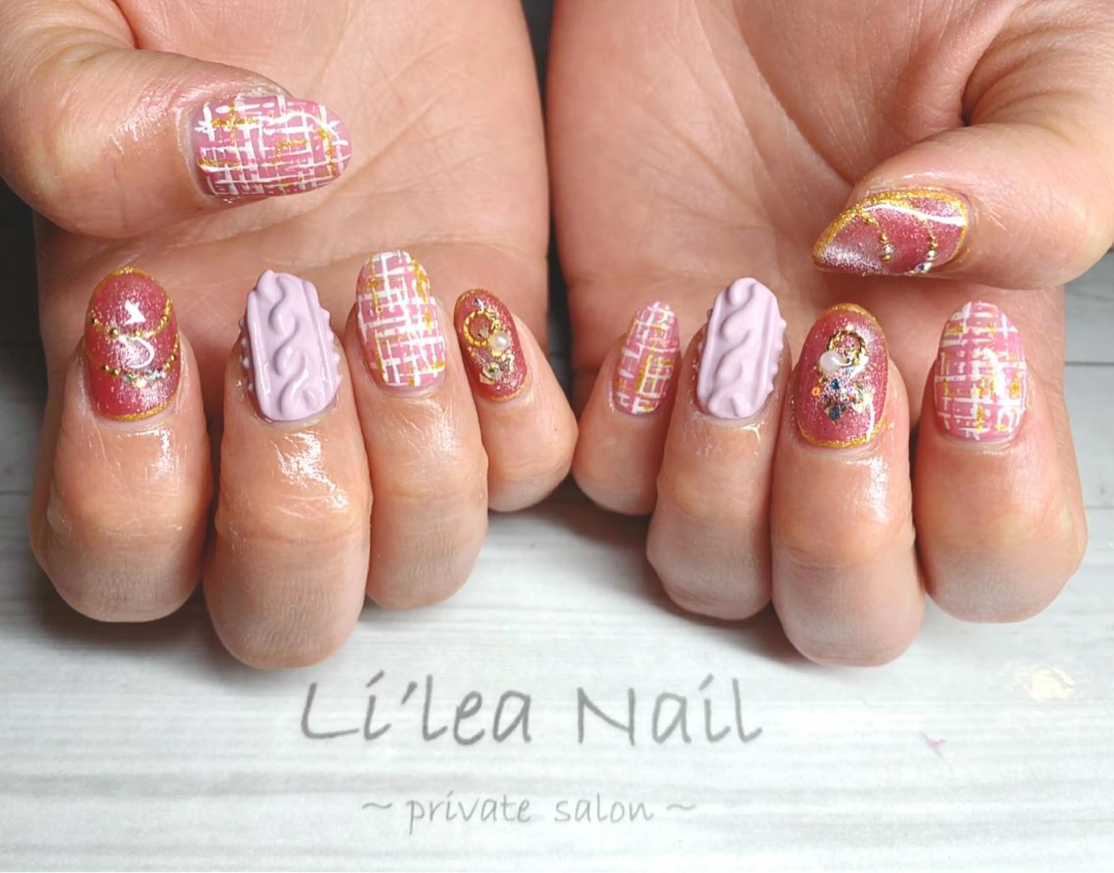 ネイル Li'leaNail AINAのネイルデザイン